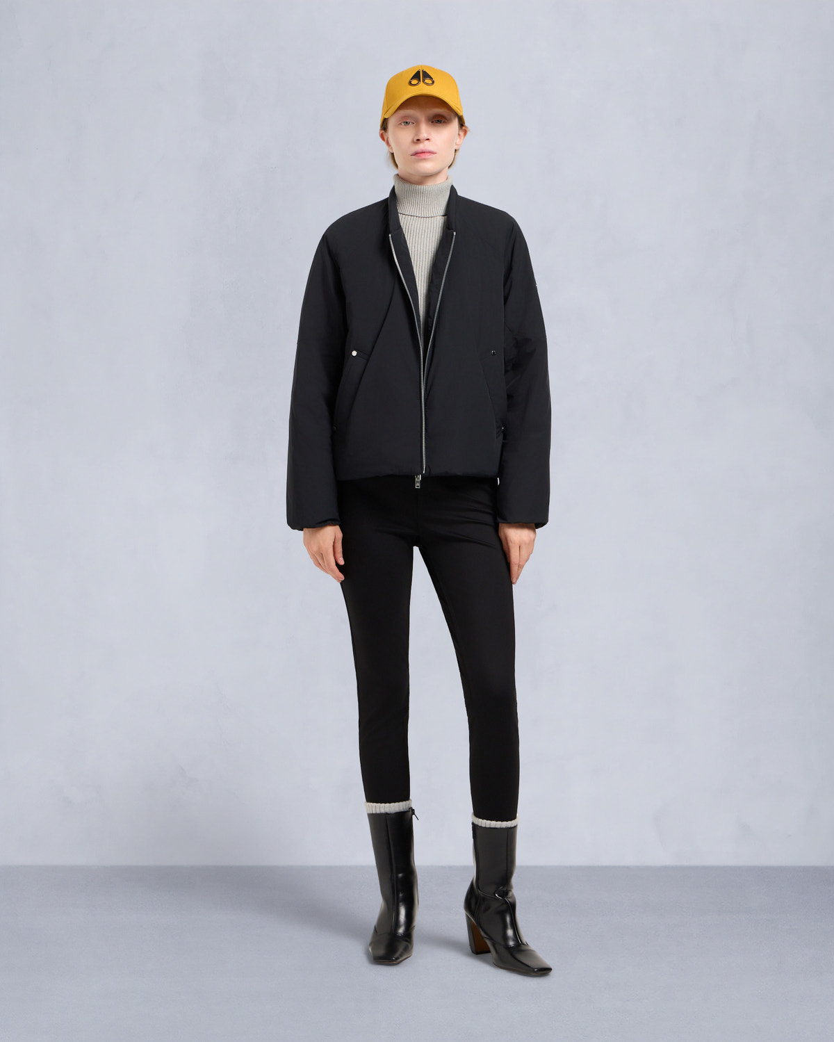 TEGAN BOMBER JACKET-BLACK