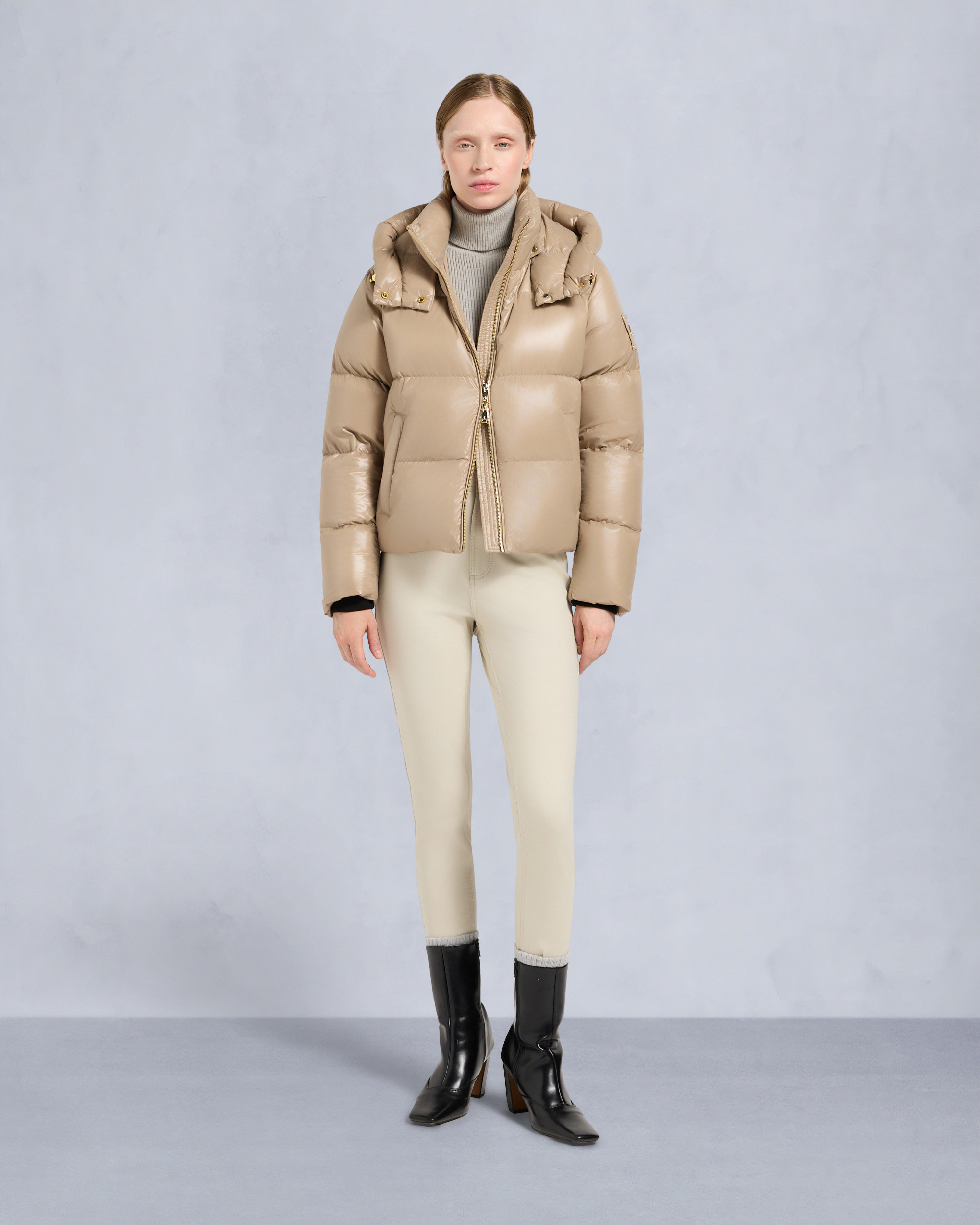 MOONSTONE PUFFER JACKET-CHAMPAGNE