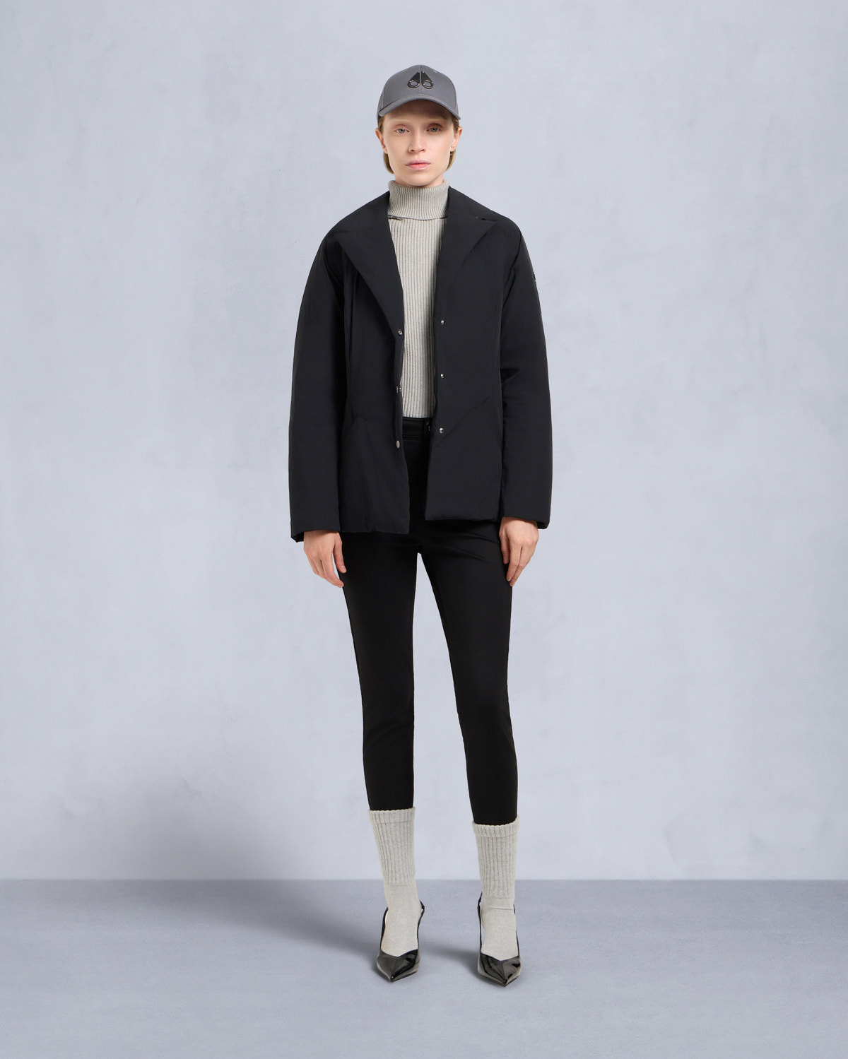 TEGAN BLAZER-BLACK