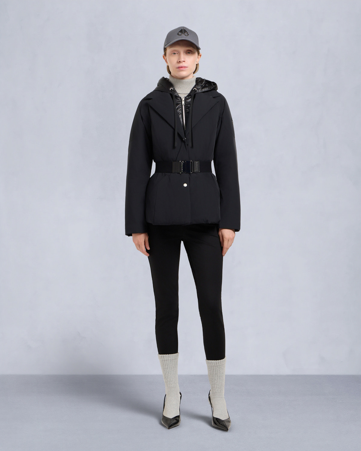 TEGAN BLAZER-BLACK