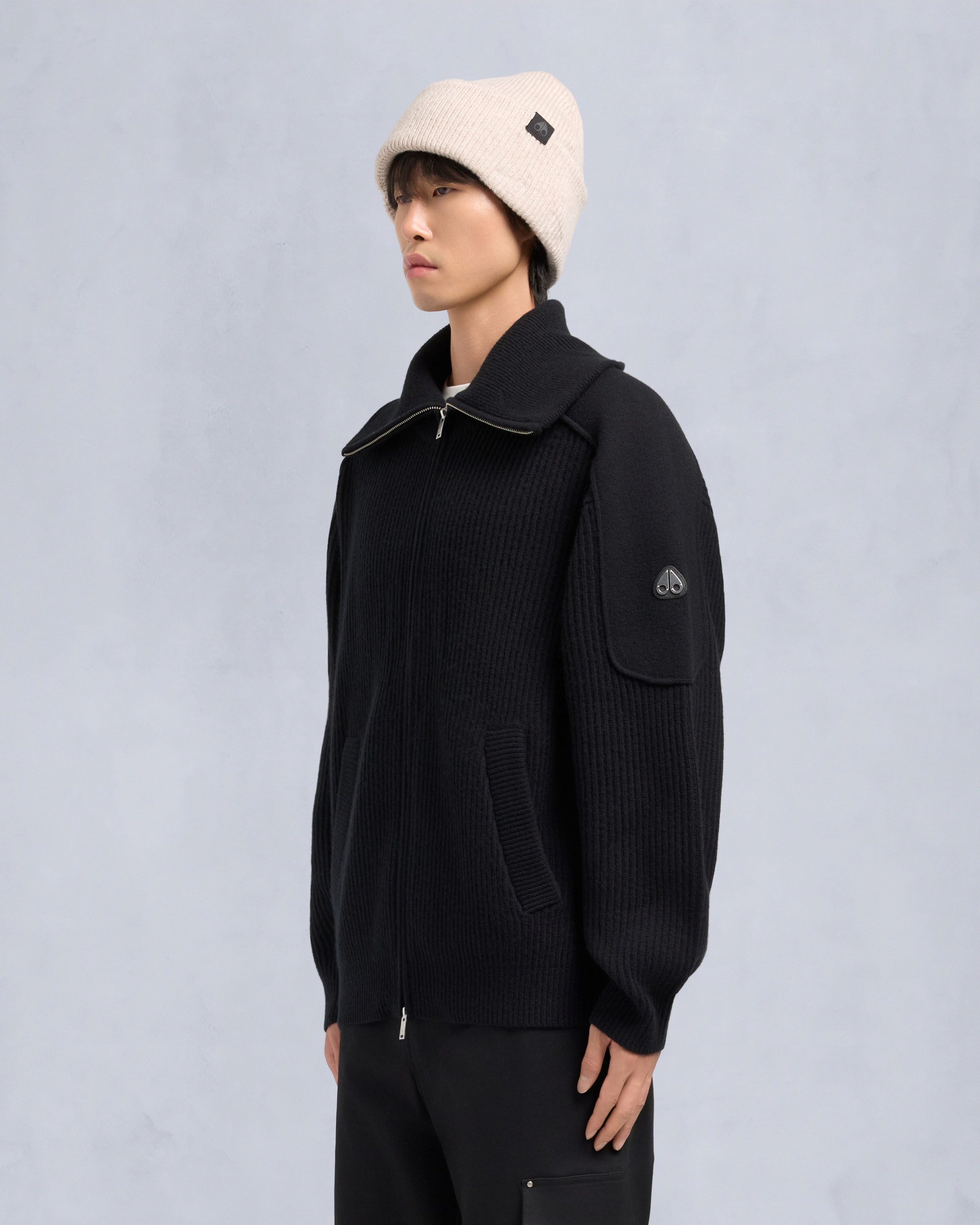 COLSON FULL-ZIP SWEATER-BLACK