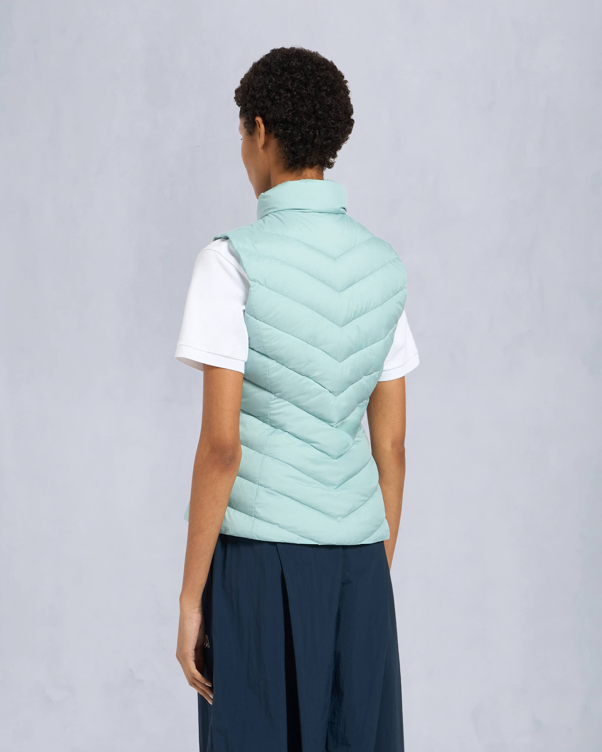 Moose Knuckles Womens Marie Air Down Vest TIDE M15LV455 Back
