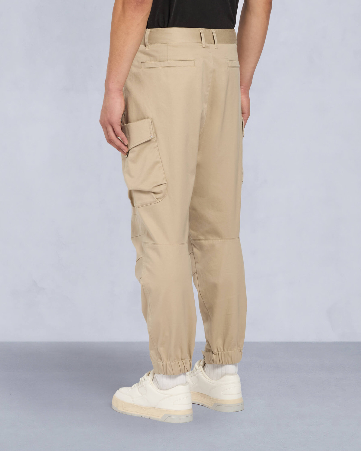 Moose Knuckles Mens Gaspe Cargo Pants TANNED M15MR771 Back