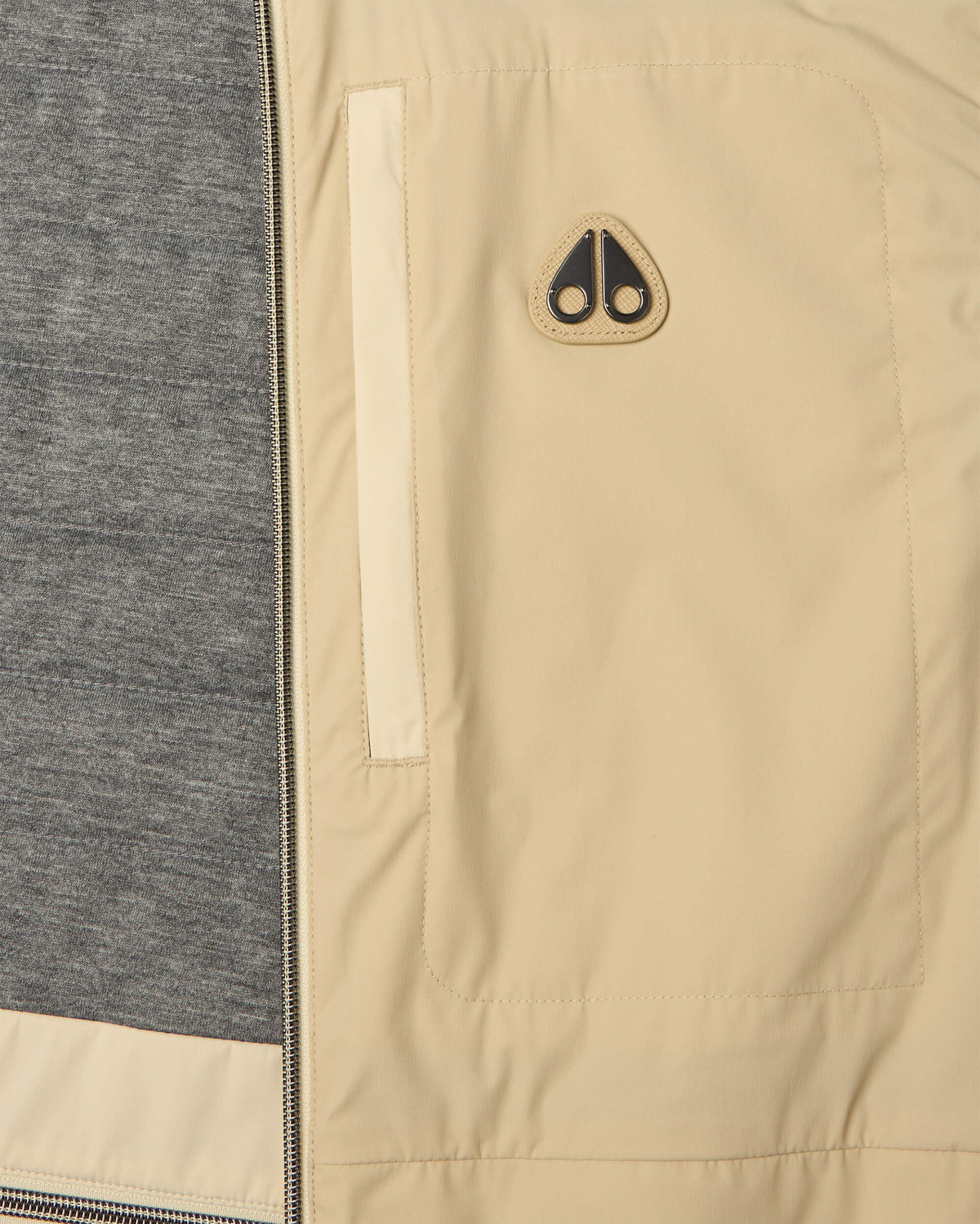 Moose Knuckles Mens Dominion Packable Vest TANNED/BONE M15MV452 Detail1