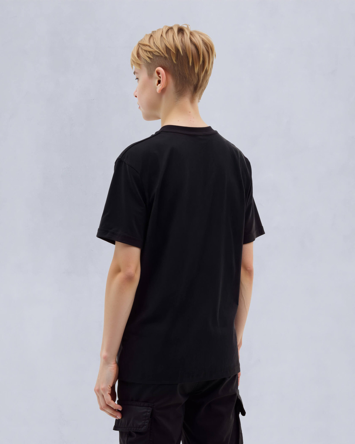 Moose Knuckles Kids Kids Unisex Augustine T-Shirt BLK W/DUSK M15UT781 Detail5