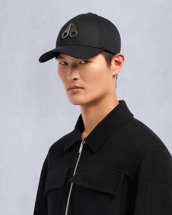 Moose Knuckles - M31MA534 - LOGO ICON CAP - ACCESSORIES - Black / Nickel Logo - Front