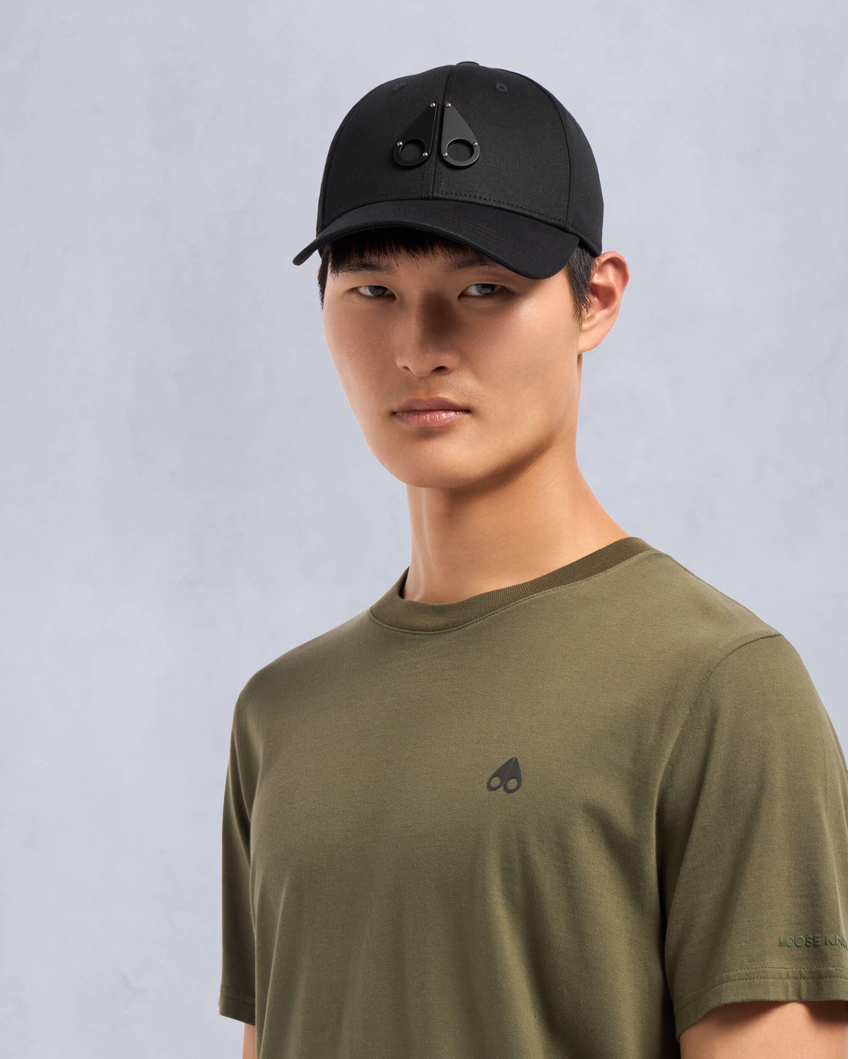 Moose Knuckles - M31MA534 - LOGO ICON CAP - ACCESSORIES - Black / Black Logo - Front