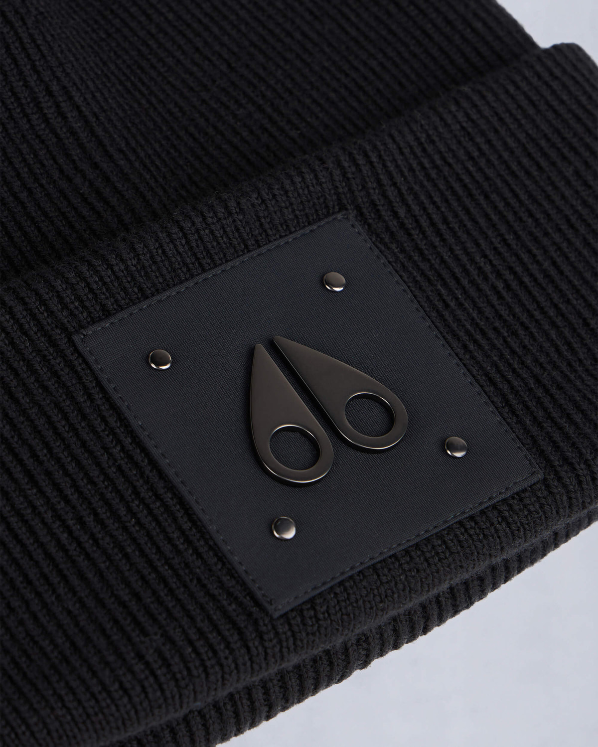 Moose Knuckles - M34MA574 - Logo Beanie Unisex - ACCESSORIES - Black - Detail1