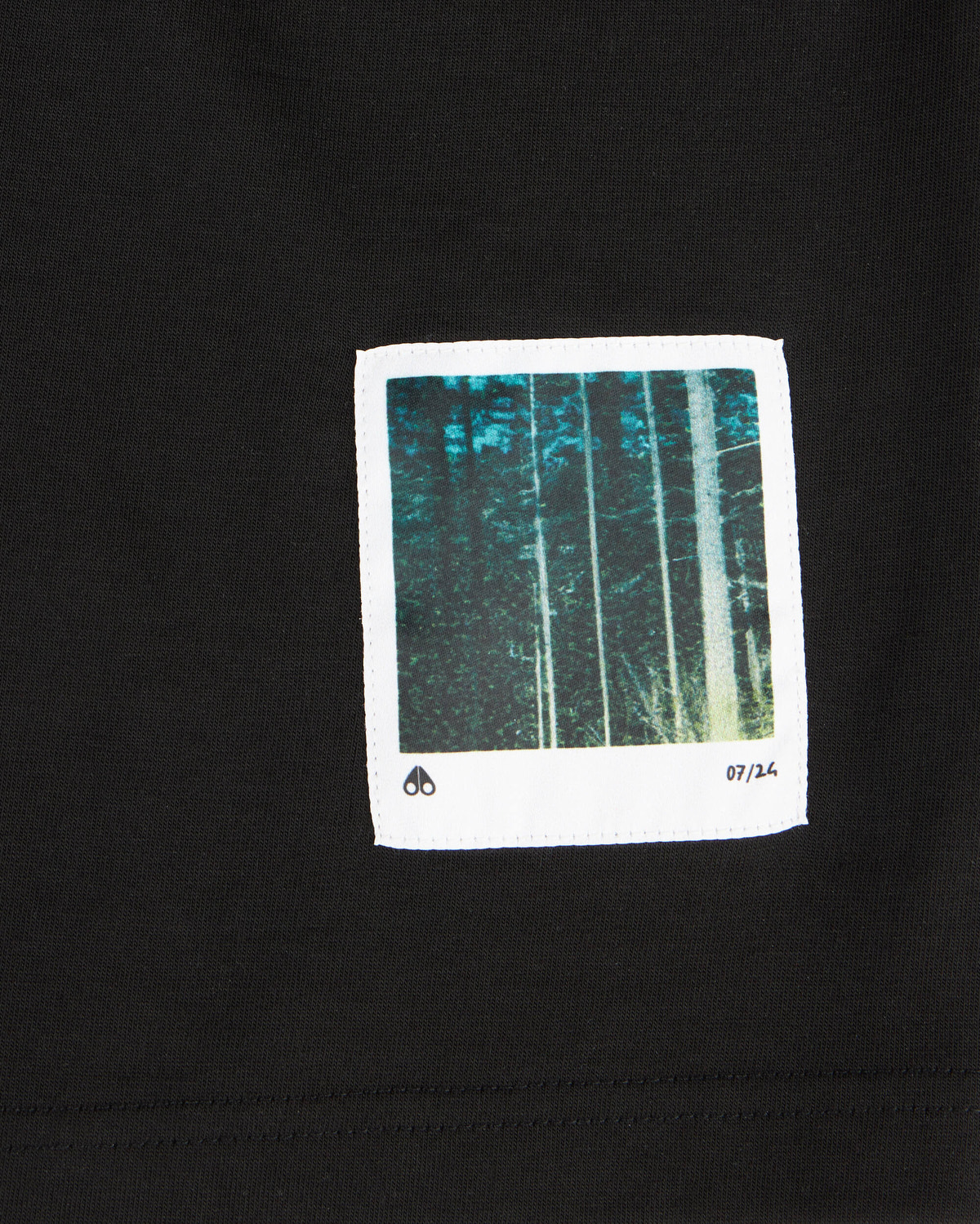 Moose Knuckles Mens Mountain Tee Black M34MT707 Detail1