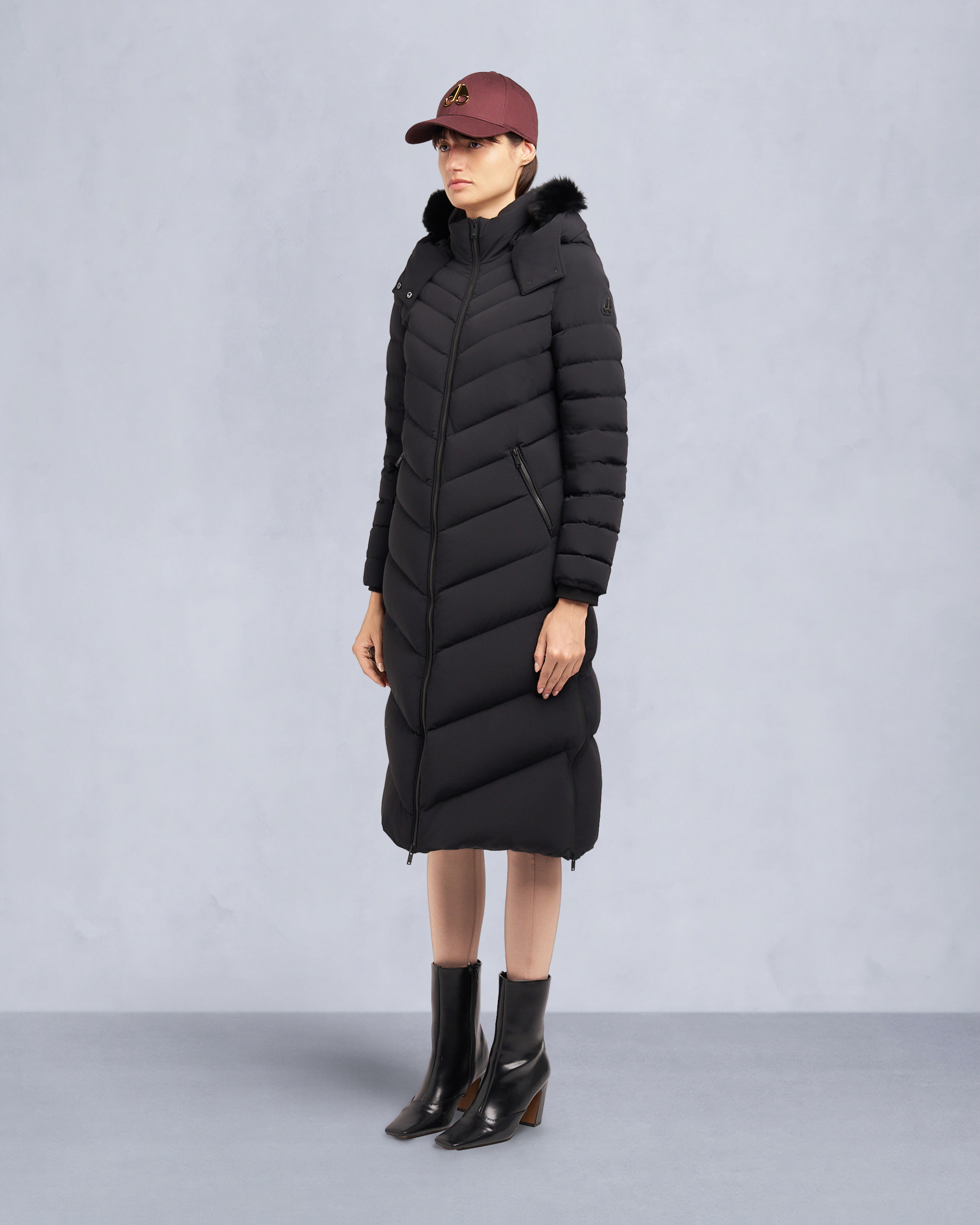 Moose Knuckles - M35LP235S - COOPER LAKE SHEARLING TRIM PARKA - WOMENS - - Front