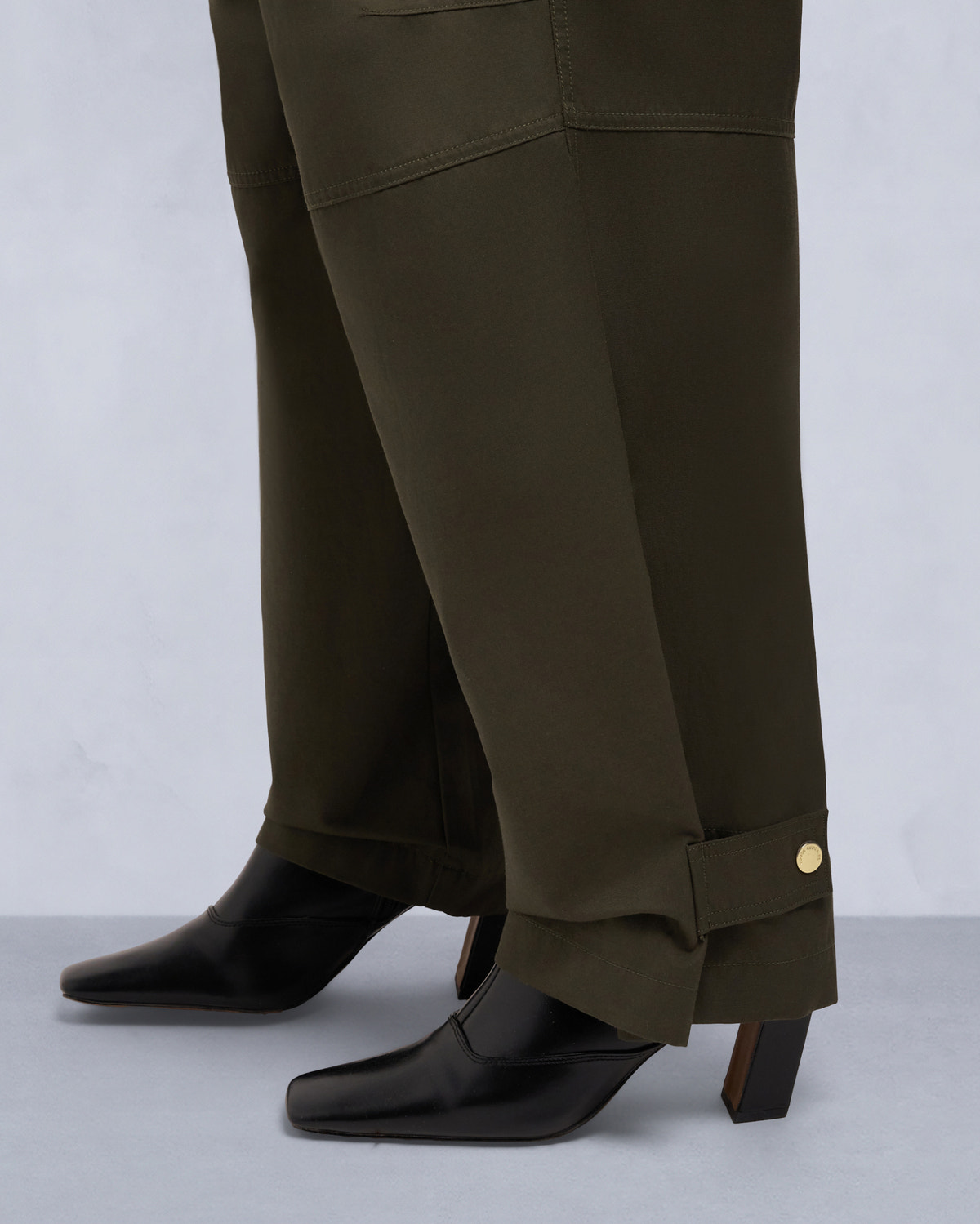 Moose Knuckles - M35LR771G - Iona Cargo Pant - WOMENS - - Detail6