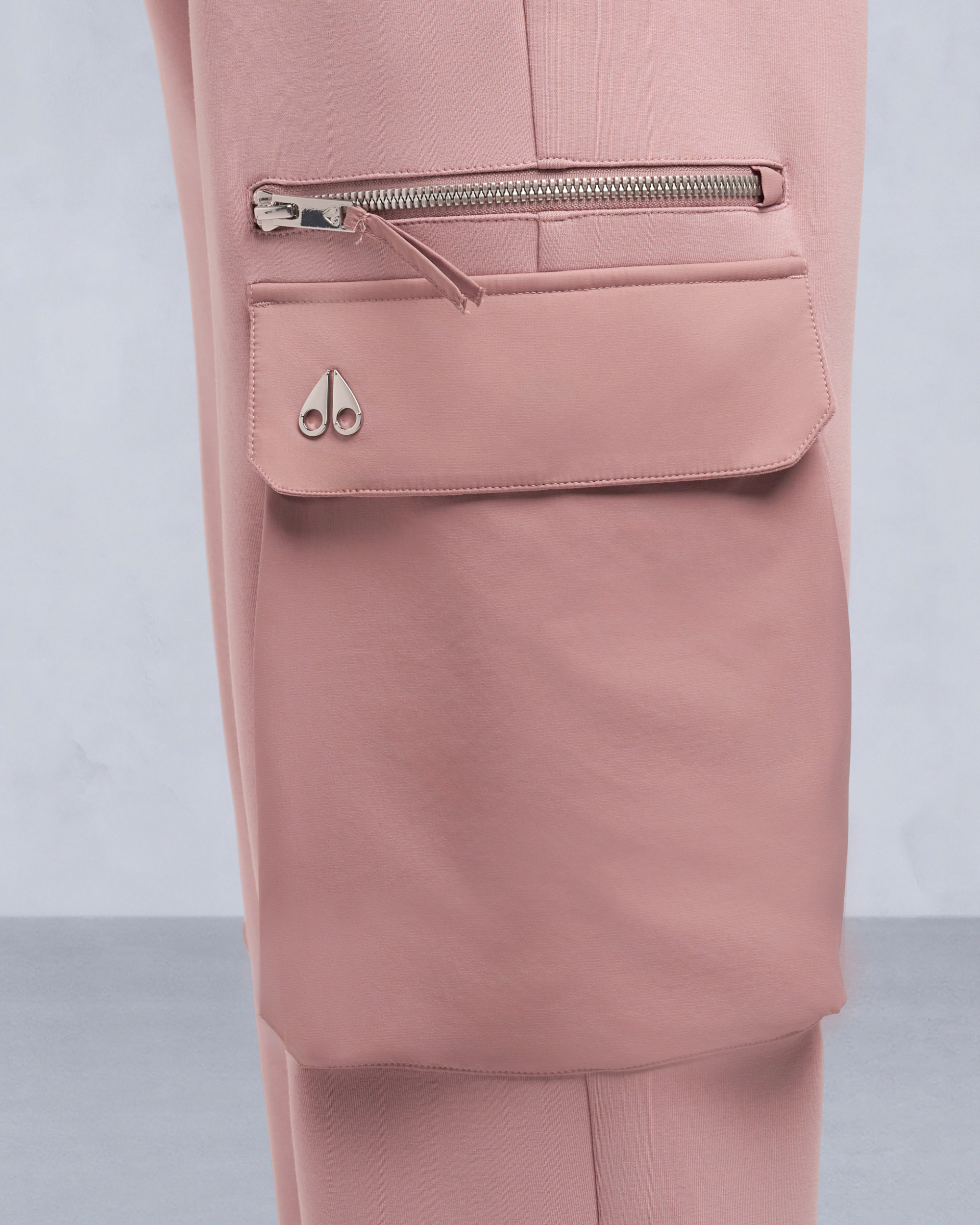 Moose Knuckles - M35LR800 - MixMedia Joggers - WOMENS - - Detail3