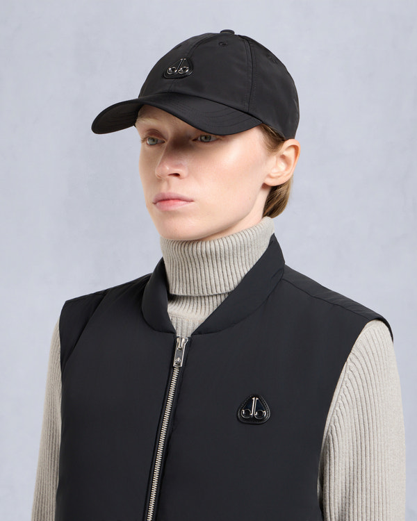 Moose Knuckles - M35MA527 - Crescent Logo Cap - ACCESSORIES - - Front Category