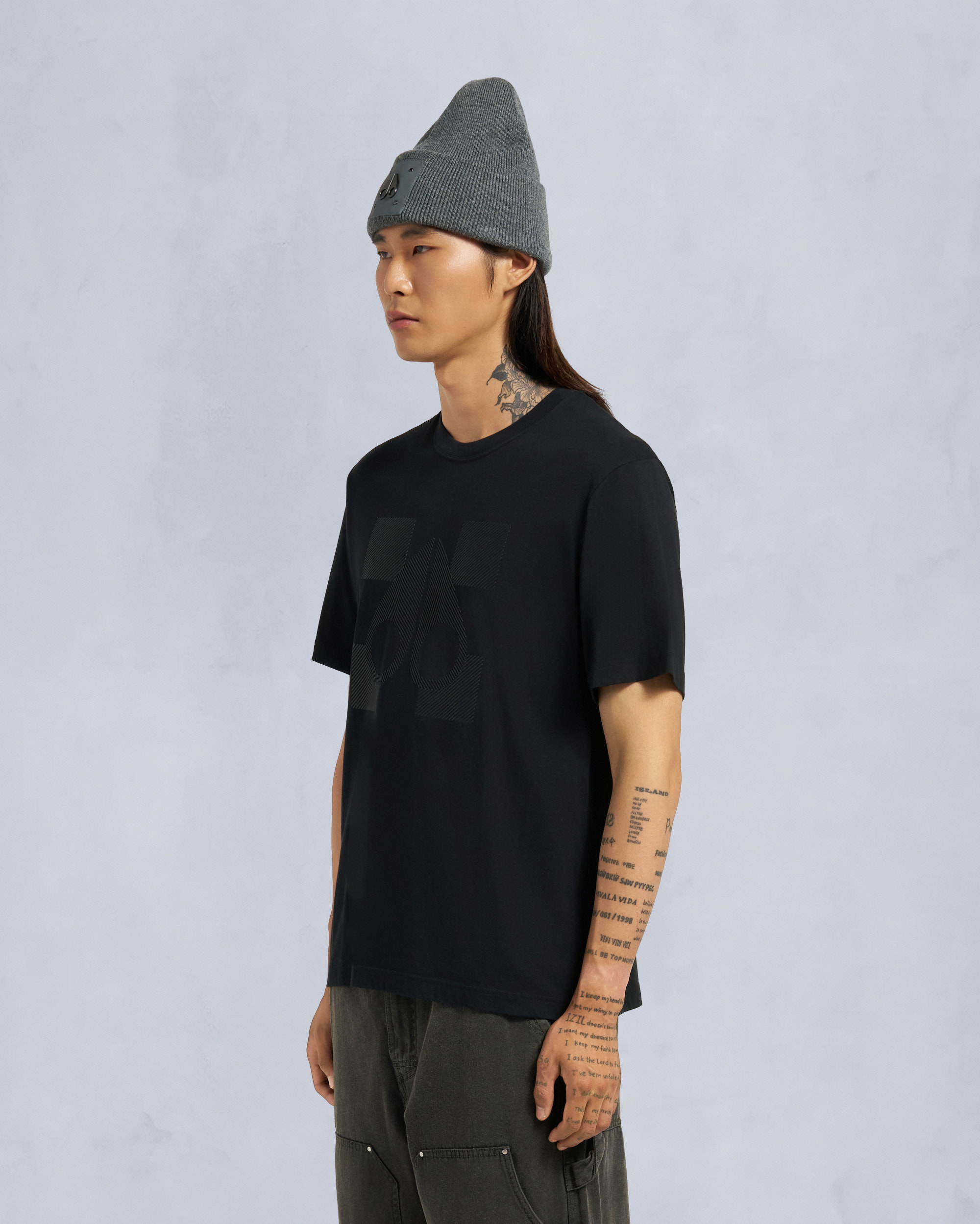 Moose Knuckles - M35MT723 - Finchley Tee - MENS - - Front