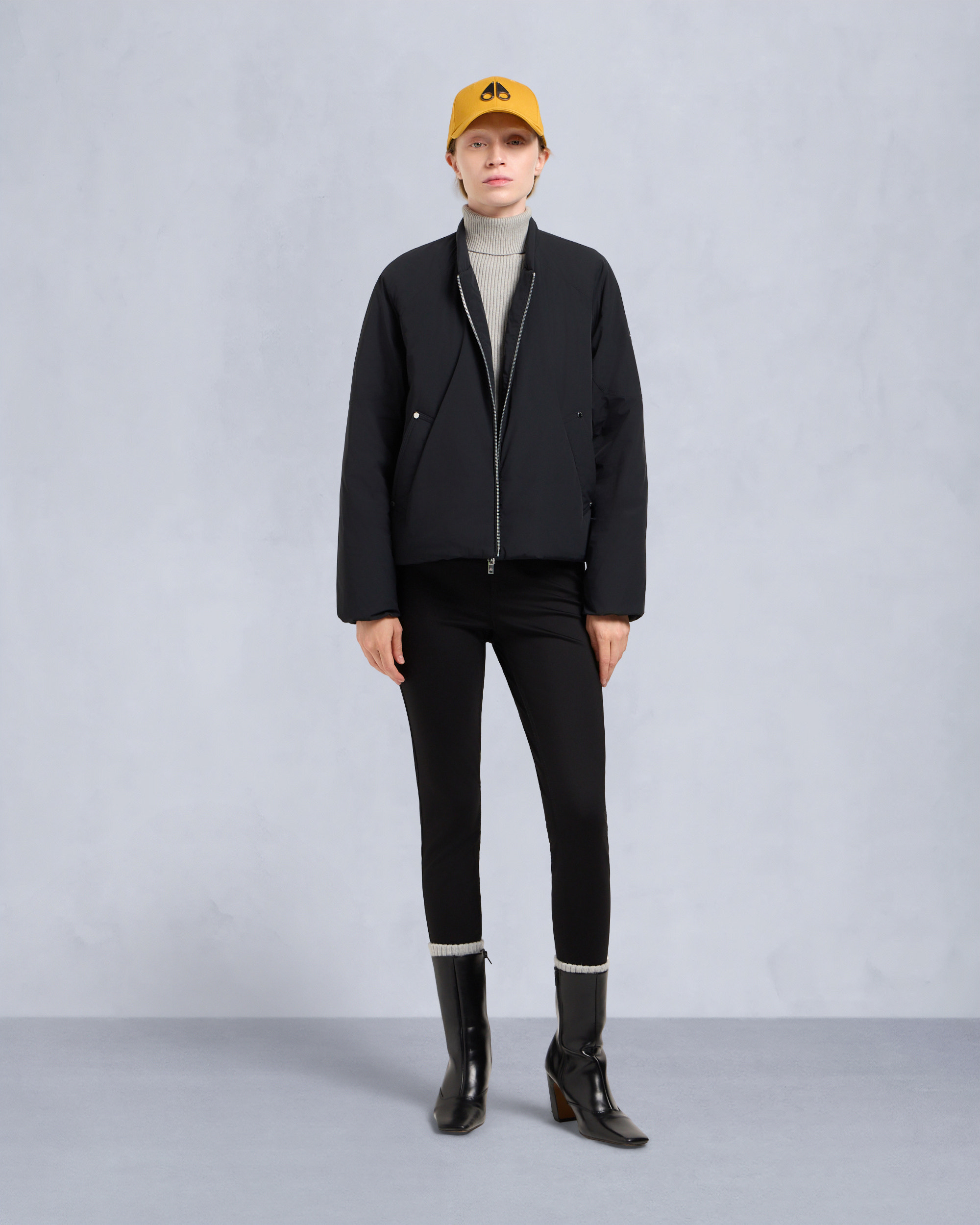 TEGAN BOMBER JACKET-BLACK