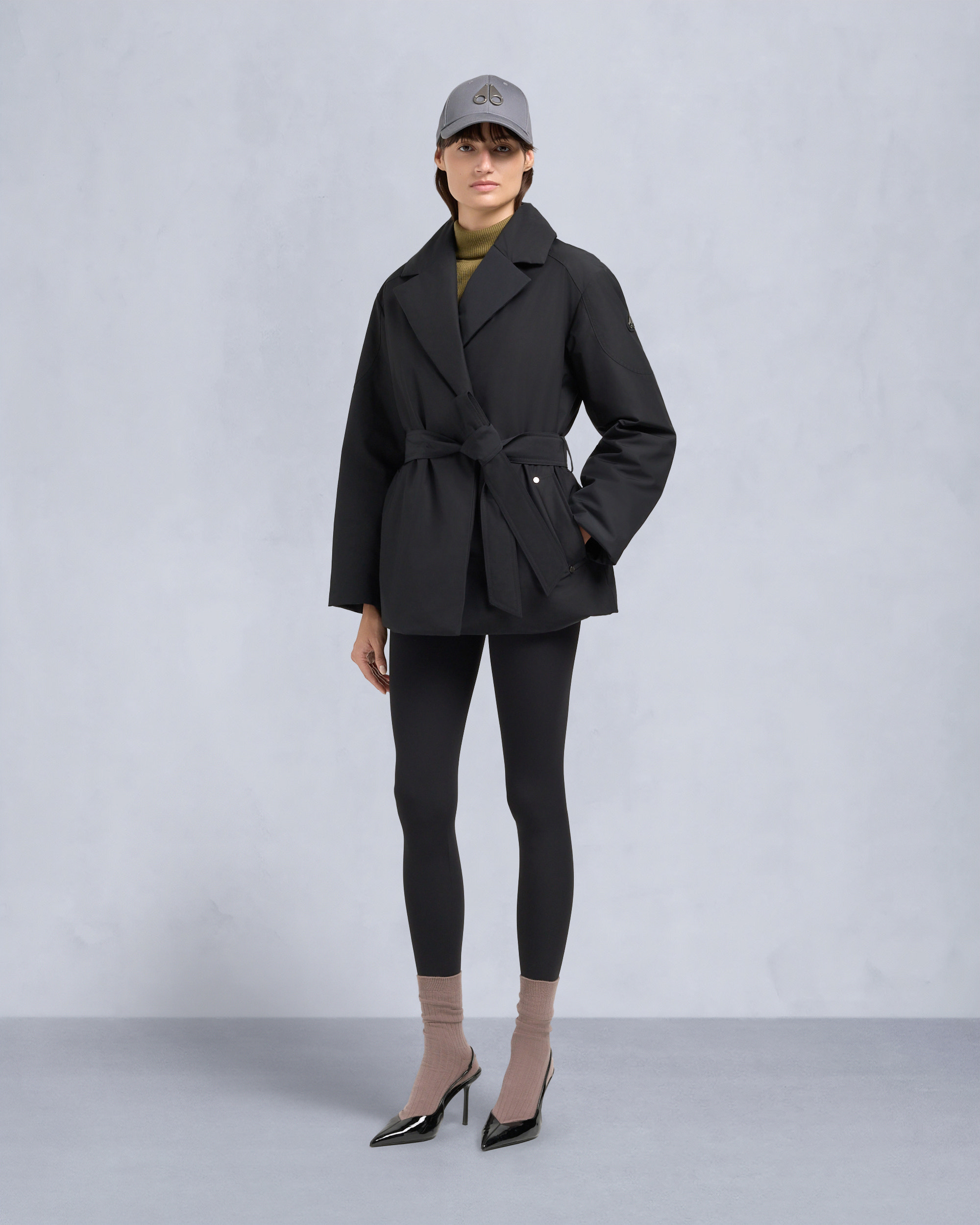 LONSDALE SHORT WRAP JACKET-BLACK