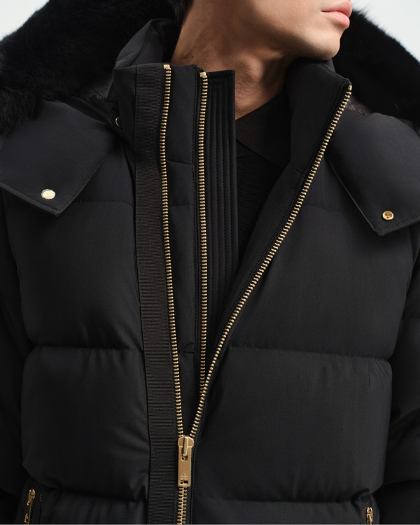 BLOUSON AVIATEUR NYLUXE STAGG AVEC BORDURE EN PEAU LAINÉE – SÉRIE OR-NOIR