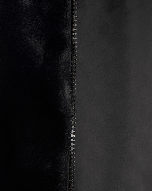 BORDEN REVERSIBLE BUNNY-BLACK/BLACK MONOGRAM