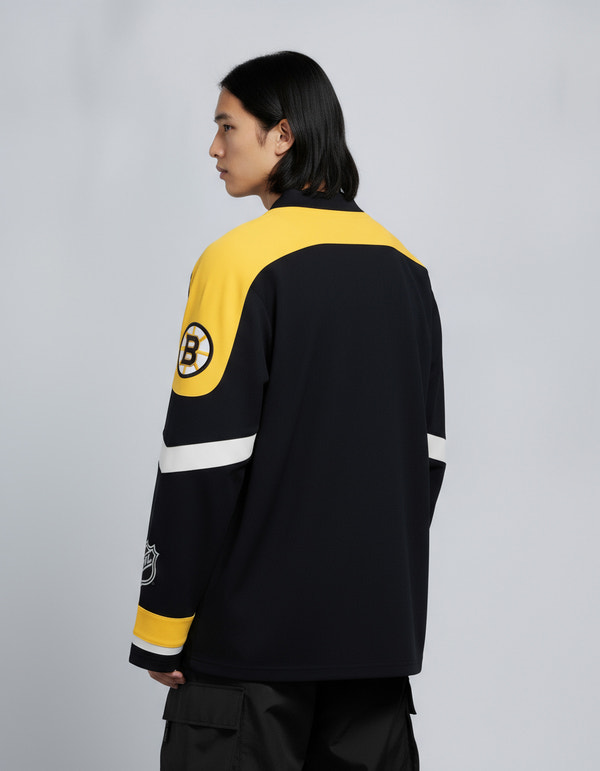 NHL X MOOSE KNUCKLES BRUINS POLO-BLACK/YELLOW/BONE