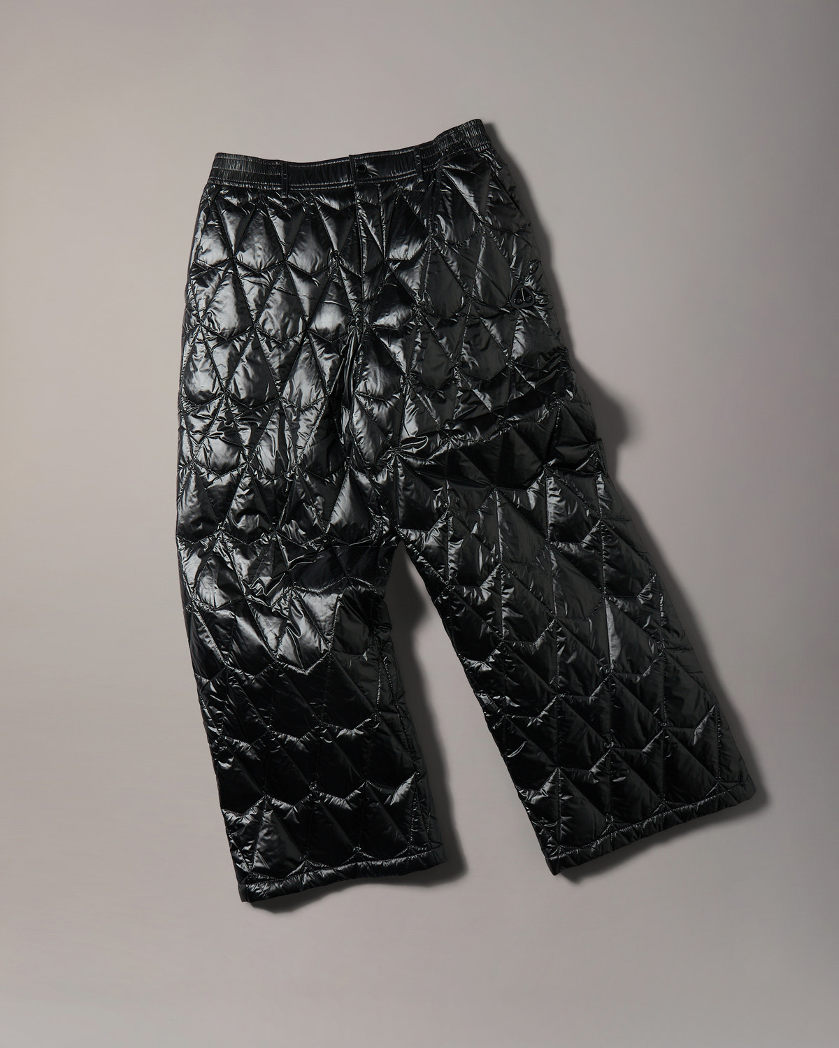 ICEBERG DAUNEN-STEPPHOSE-SCHWARZ