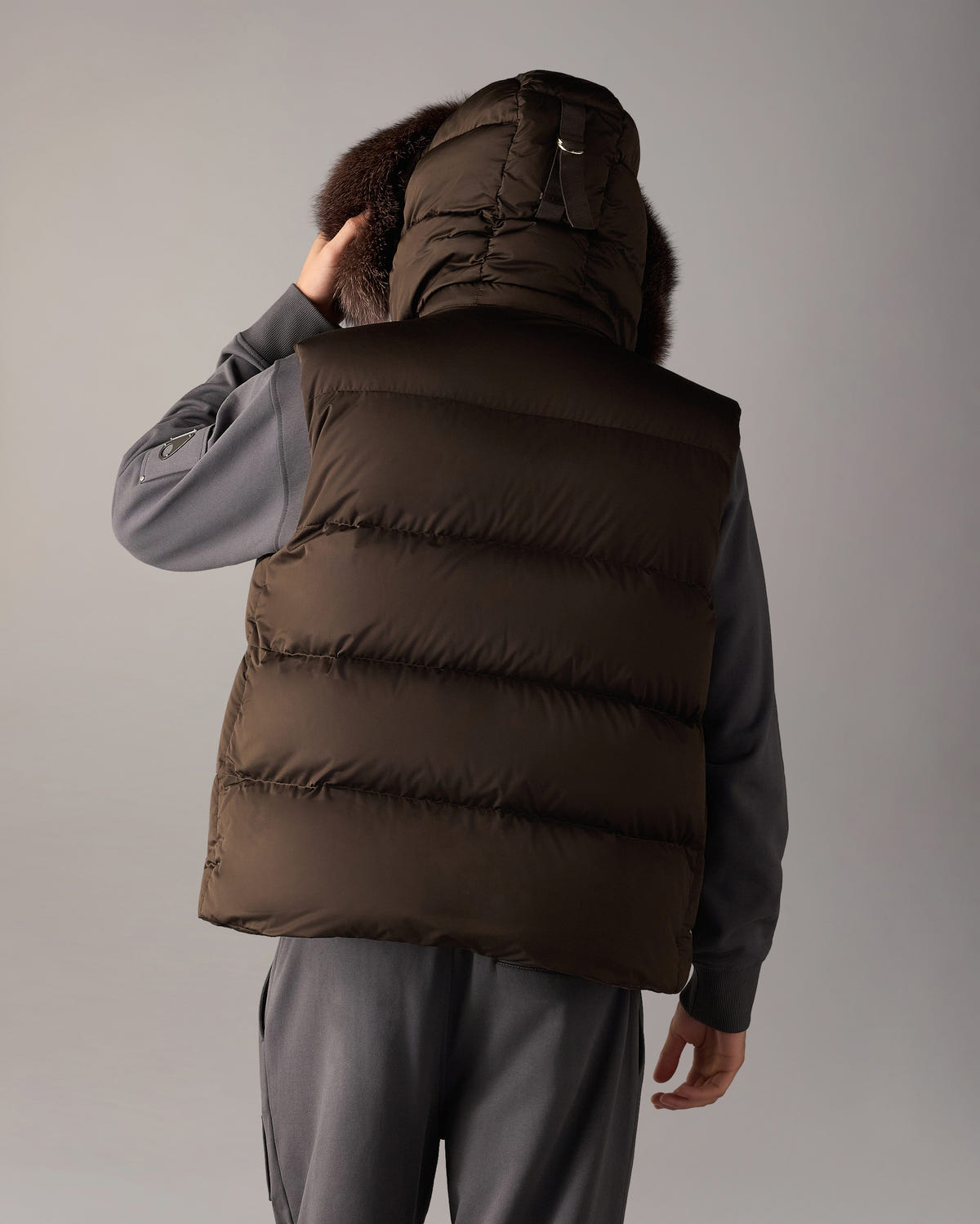 NORTHBOUND FOX FUR & DOWN VEST-ESPRESSO