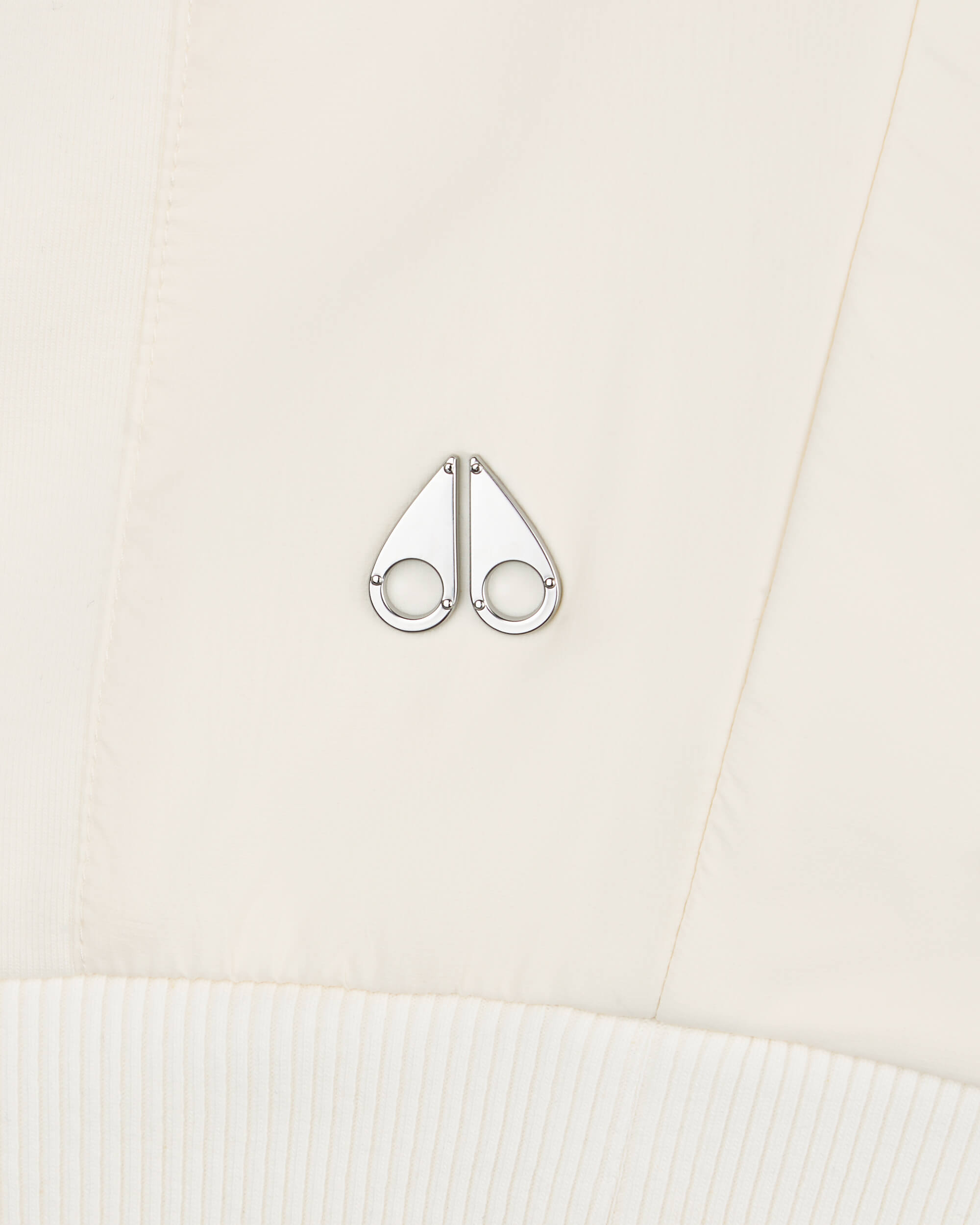 Moose Knuckles - M15LS636 - MixMedia Quarter-Zip Sweater - WOMENS - Plaster - Detail1