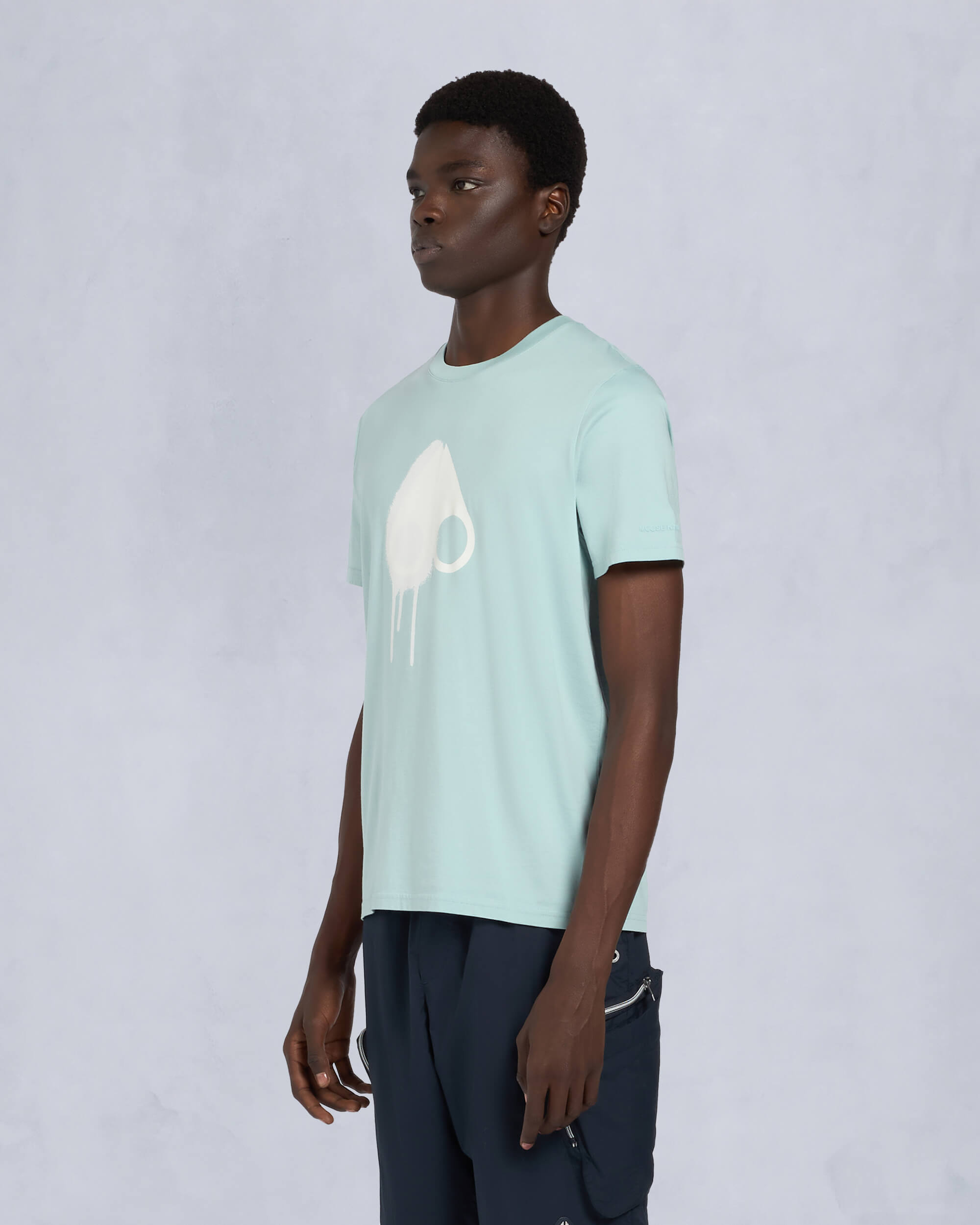 Moose Knuckles Mens Augustine T-Shirt TIDE W/BONE M15MT717 Front