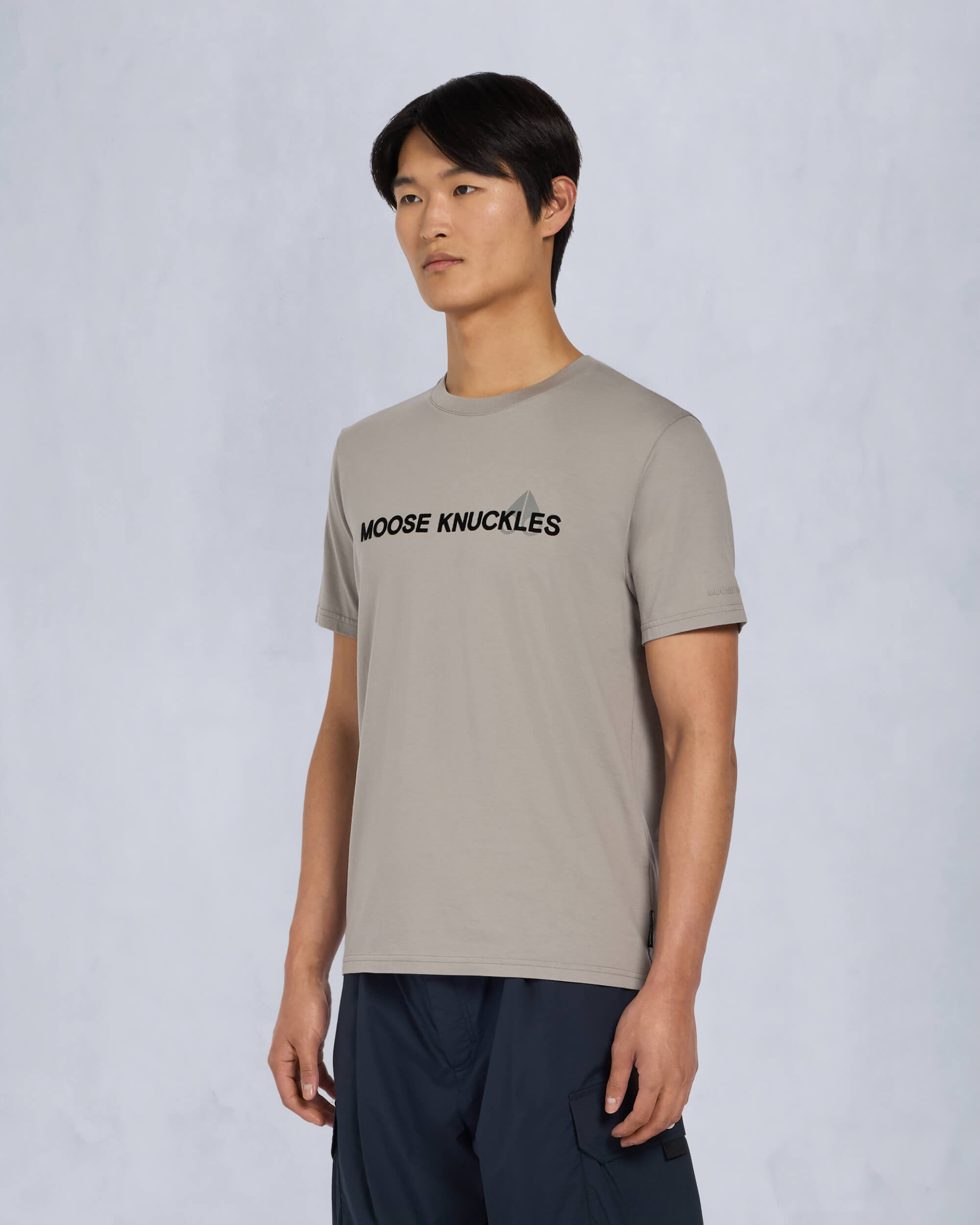 Moose Knuckles Mens Conway T-Shirt Dusk M15MT760 Front