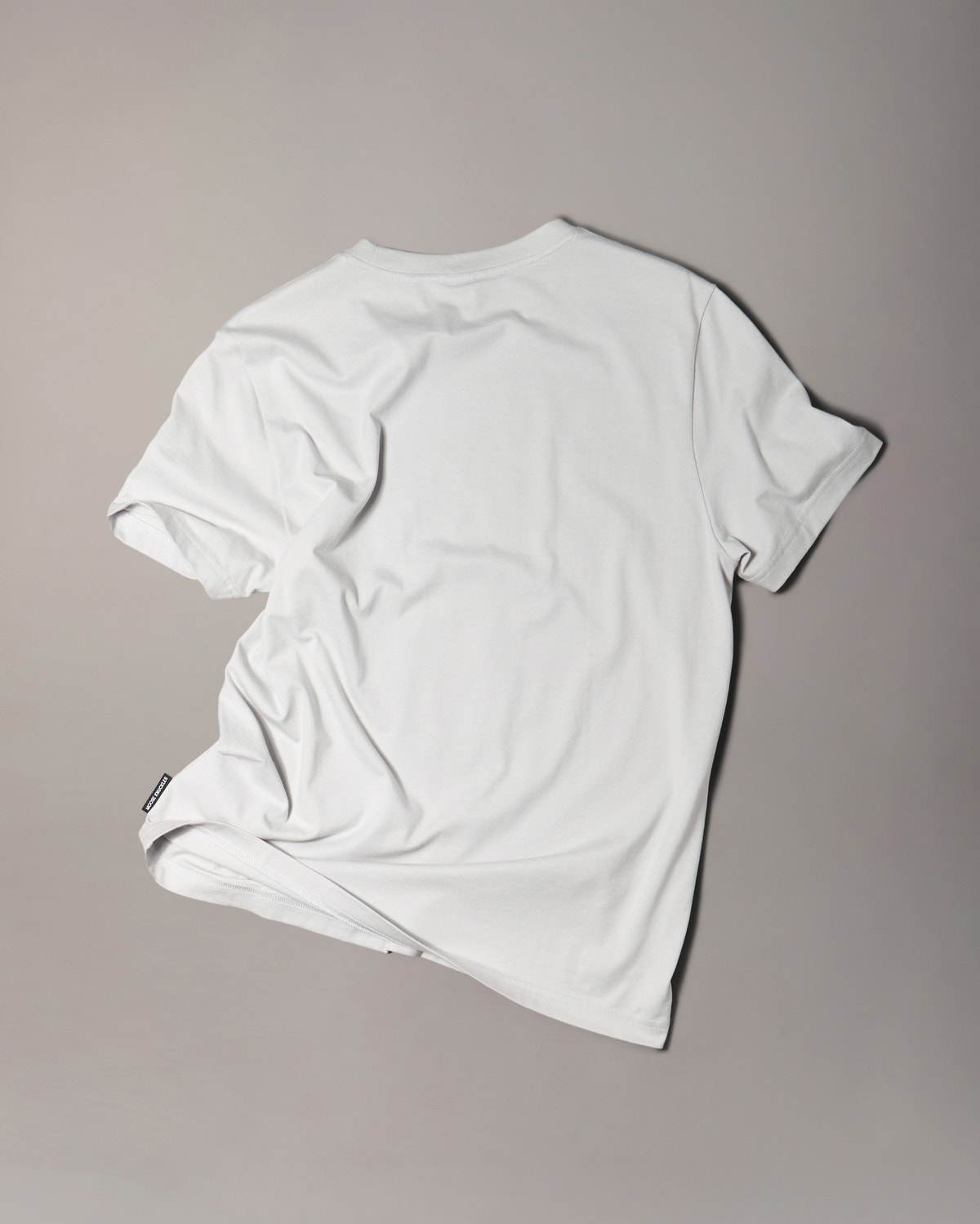 Moose Knuckles - M15MT777 - Crescent T-Shirt - MENS -  - Detail10
