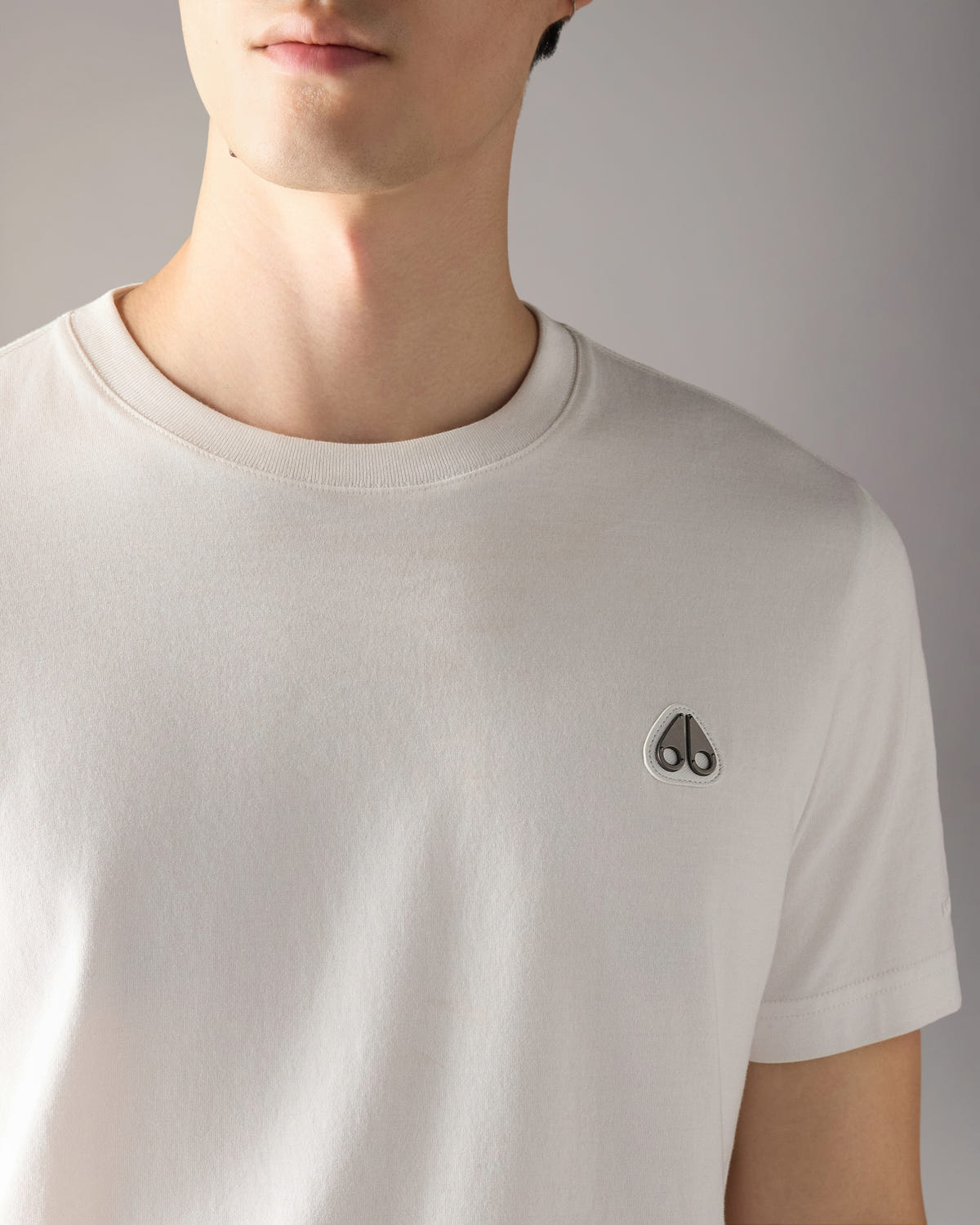 Moose Knuckles - M15MT777 - Crescent T-Shirt - MENS - White - Detail1