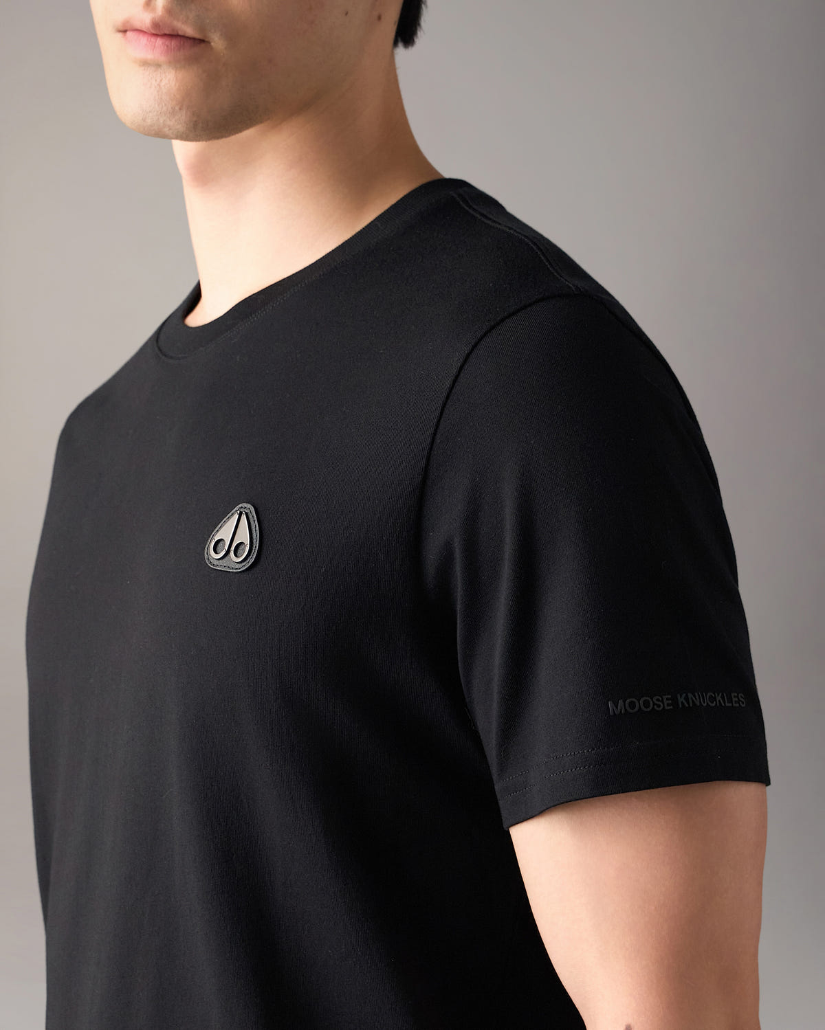Moose Knuckles - M15MT777 - Crescent T-Shirt - MENS - Black - Detail1