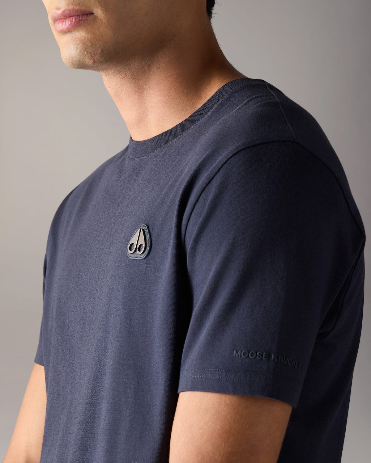 Moose Knuckles - M15MT777 - Crescent T-Shirt - MENS -  - Detail1