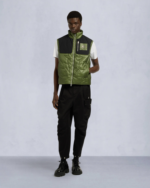 Moose Knuckles Mens Leaf Quilt Icon Vest BLACK/KELP M15MV464 Front Category