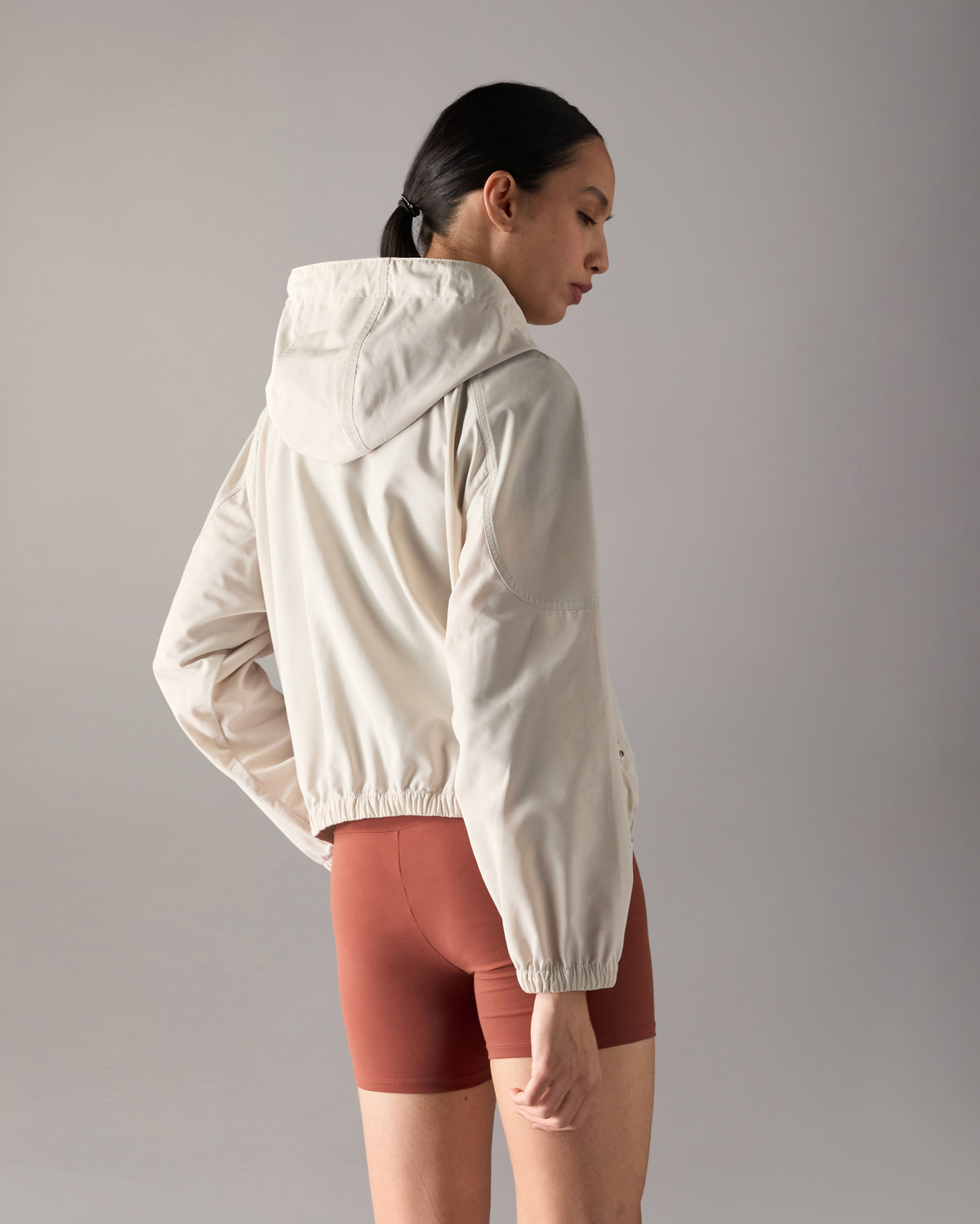 Moose Knuckles - M16LJ180 - Elevate Hooded Jacket - WOMENS -  - Back