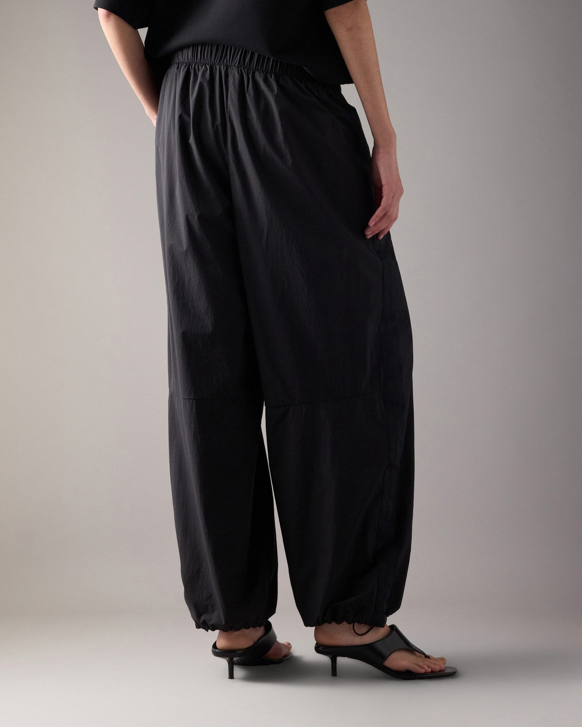 Moose Knuckles - M16LR771 - Skyline Pants - WOMENS -  - Back