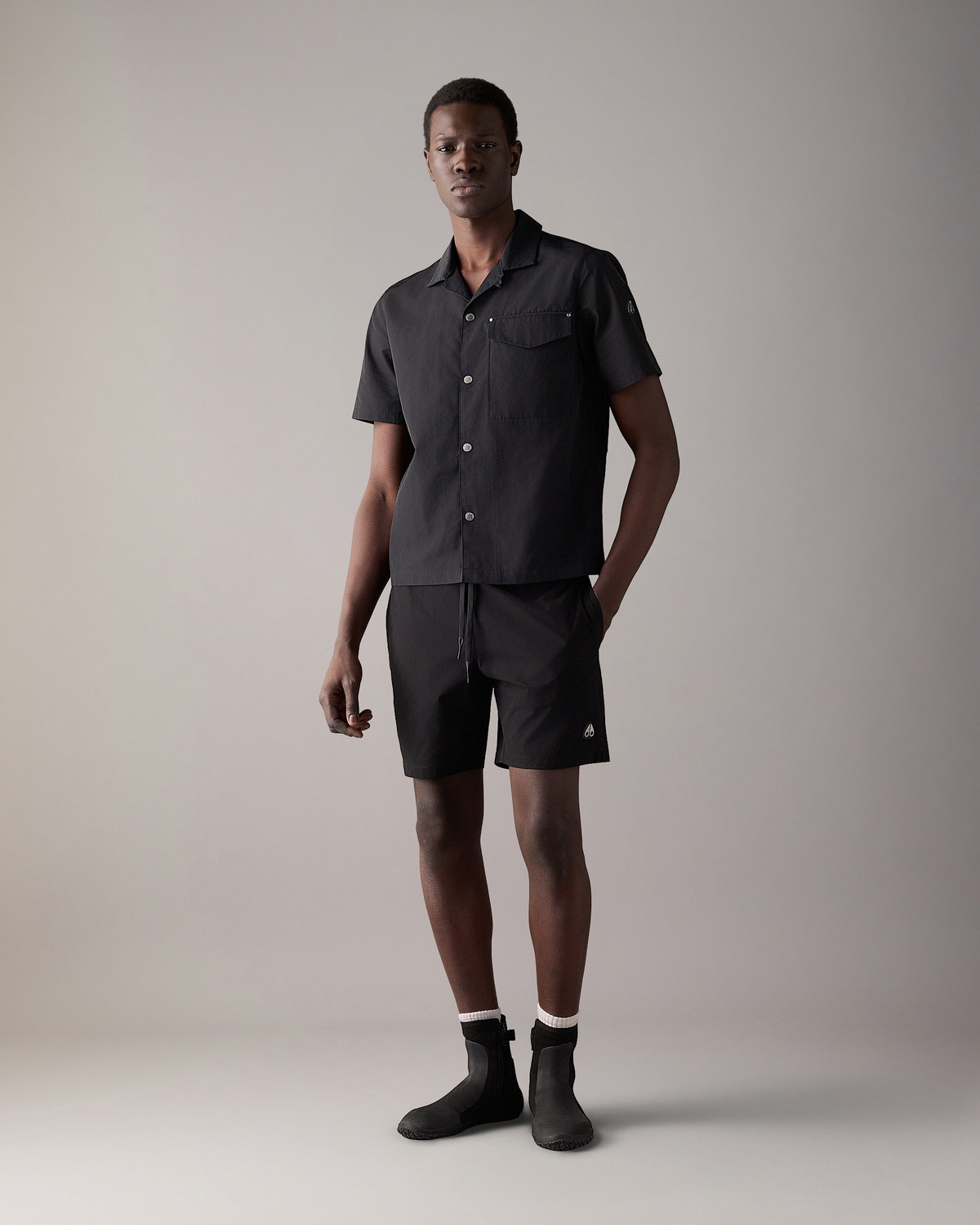 Moose Knuckles - M16MJ102 - Charlesbourg Bowling Shirt - MENS -  - Front Category