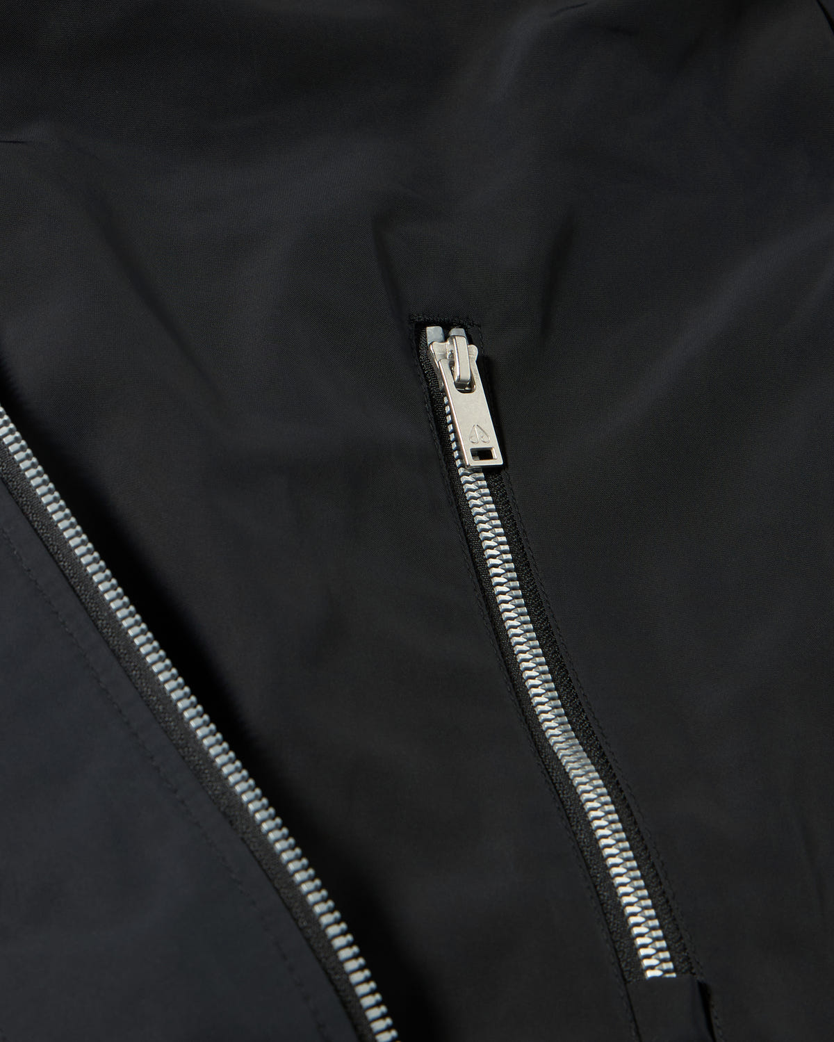 Moose Knuckles - M16MJ169 - Charlesbourg Jacket  - MENS -  - Detail1