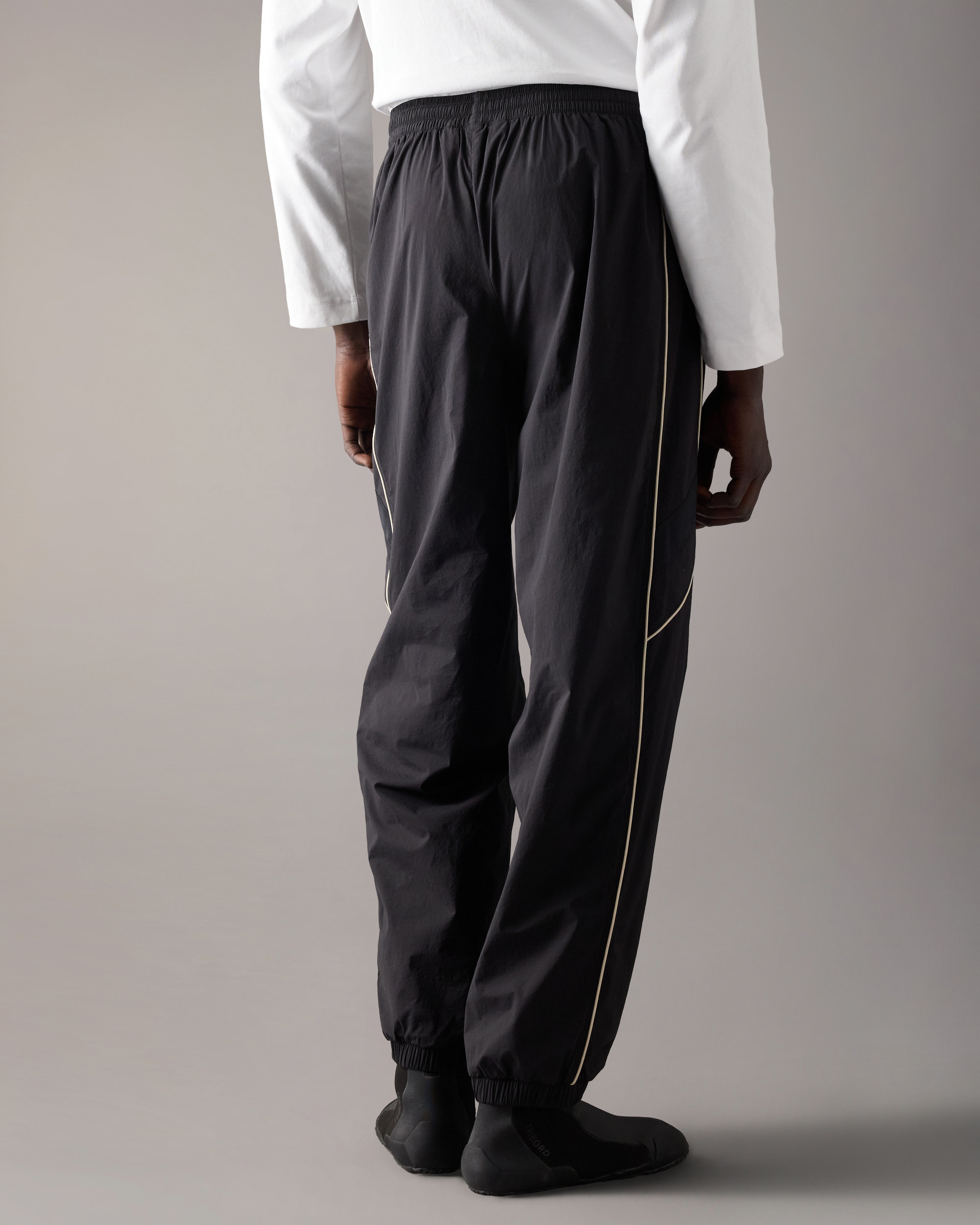 Moose Knuckles - M16MR754 - Topflight Pants - MENS -  - Back