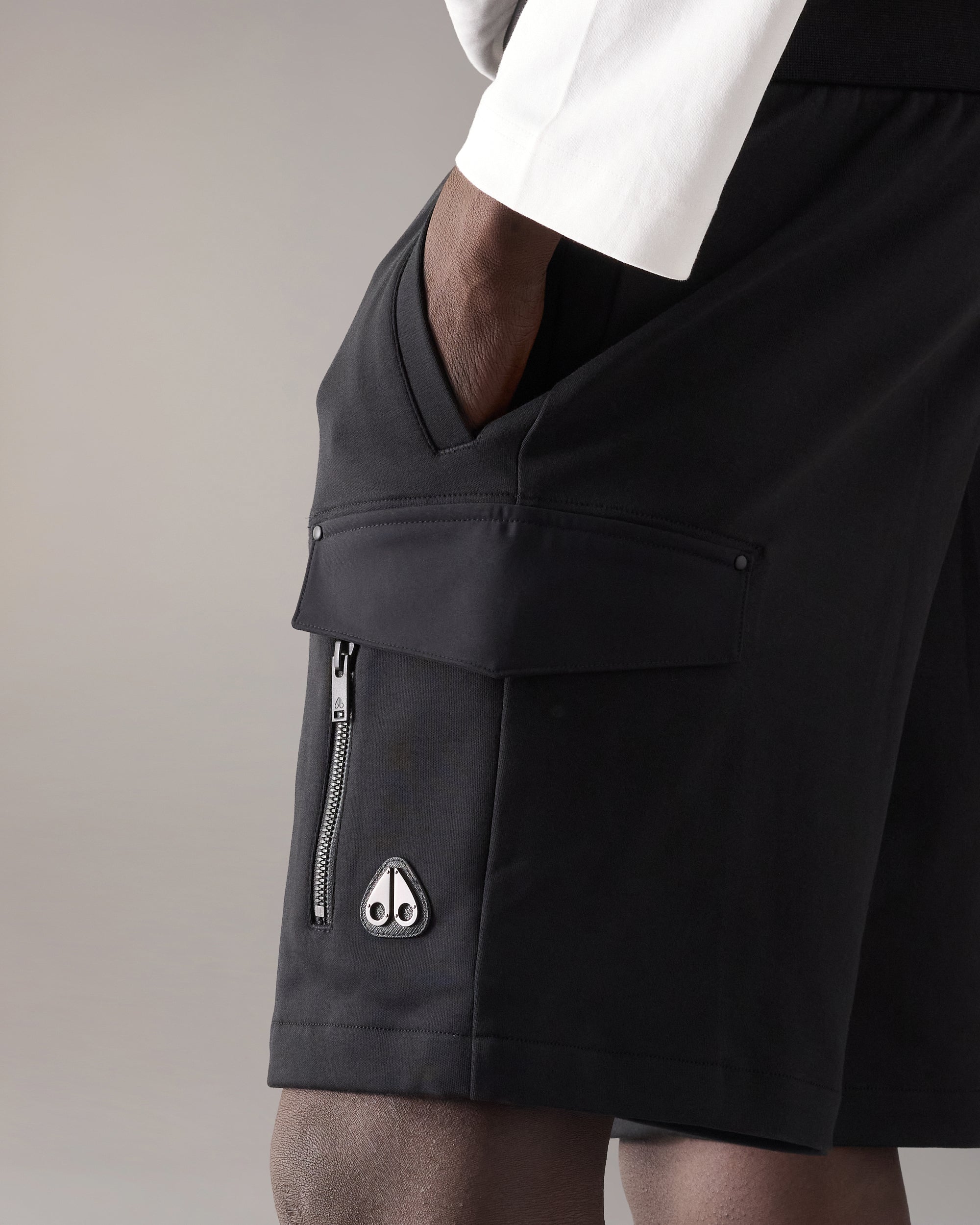 Dalon Cargo Shorts | Men | Moose Knuckles
