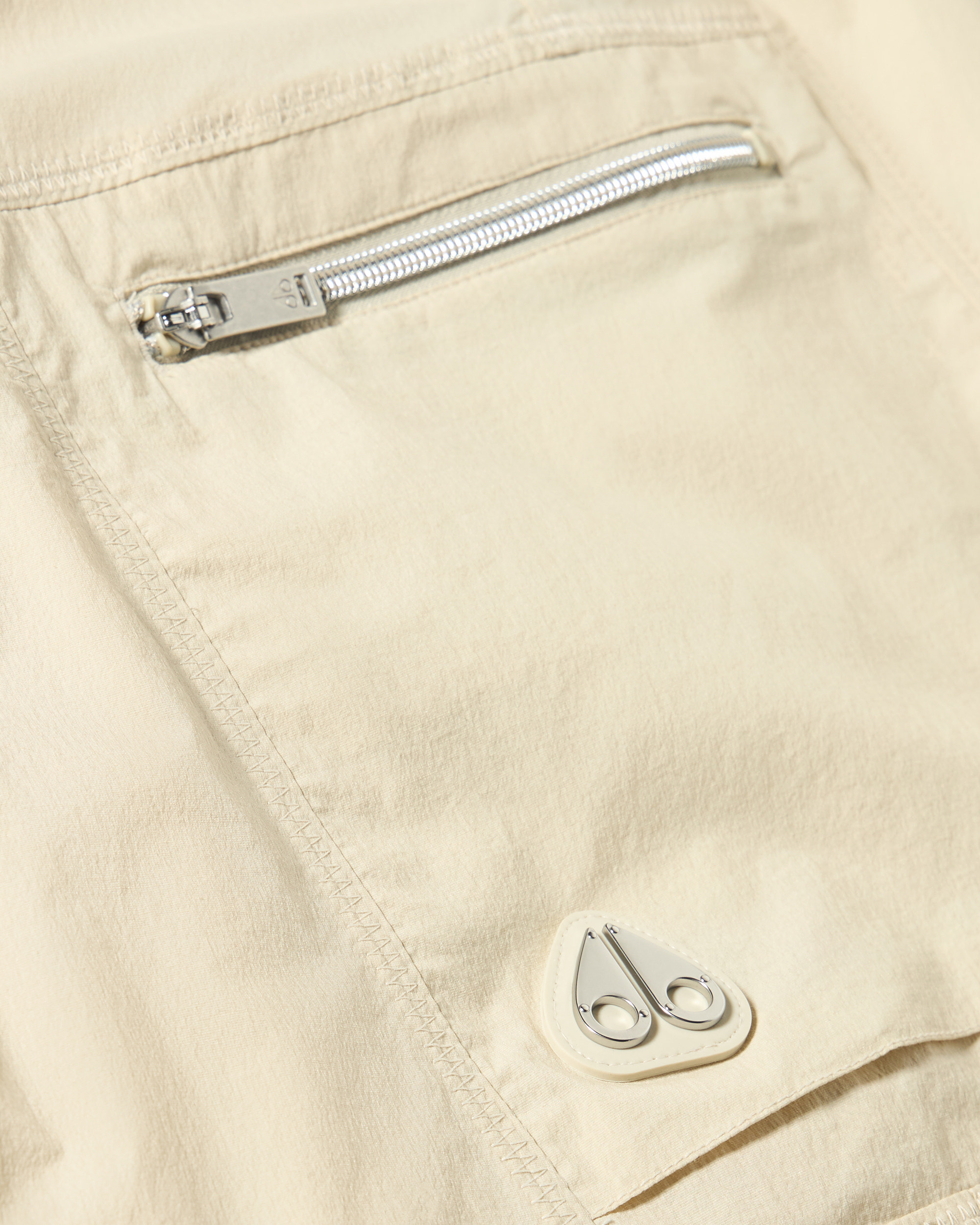 Moose Knuckles - M16MR770 - Top Flight Cargo Shorts - MENS -  - Detail1