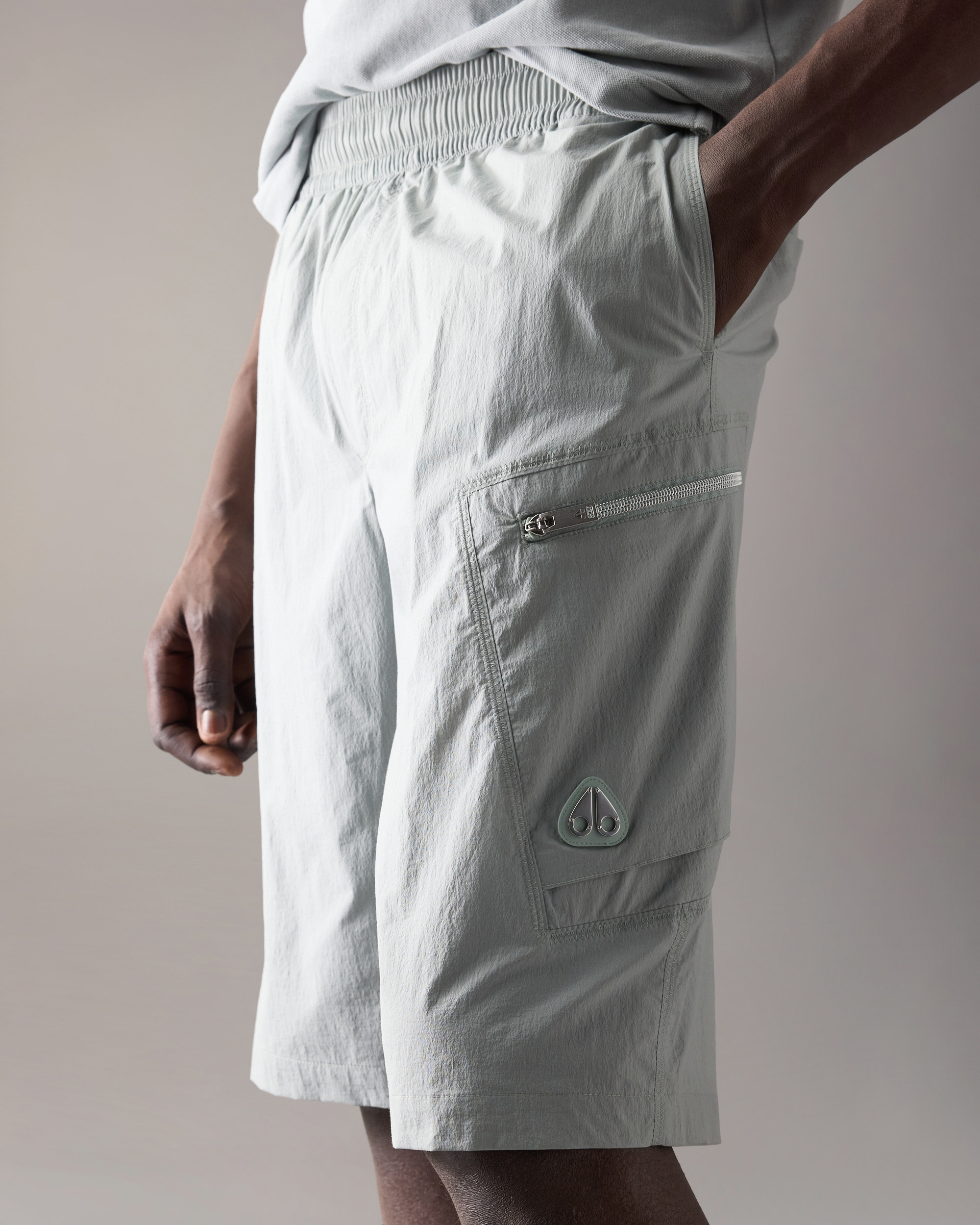 Moose Knuckles - M16MR770 - Top Flight Cargo Shorts - MENS -  - Detail6