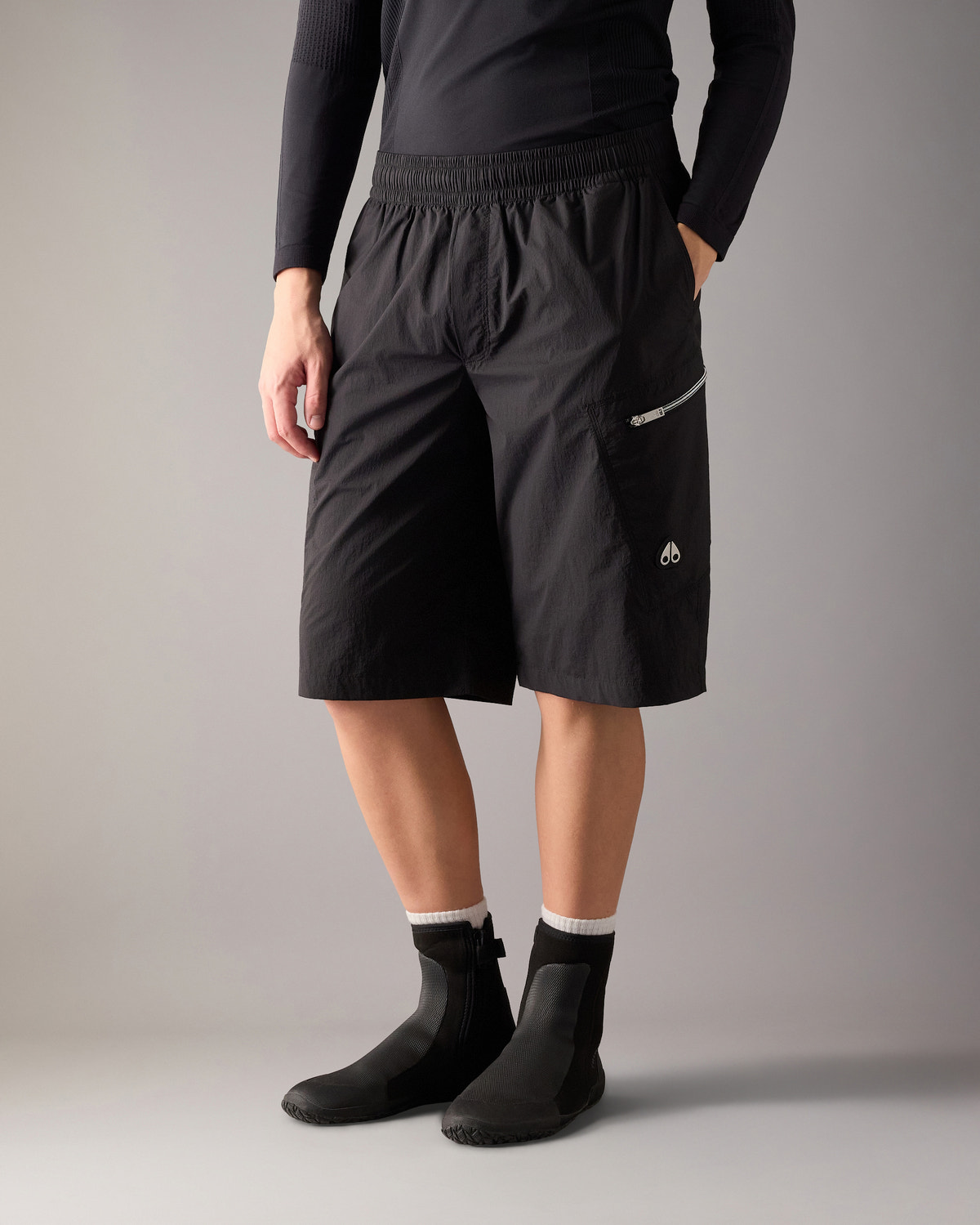 Moose Knuckles - M16MR770 - Top Flight Cargo Shorts - MENS -  - Front