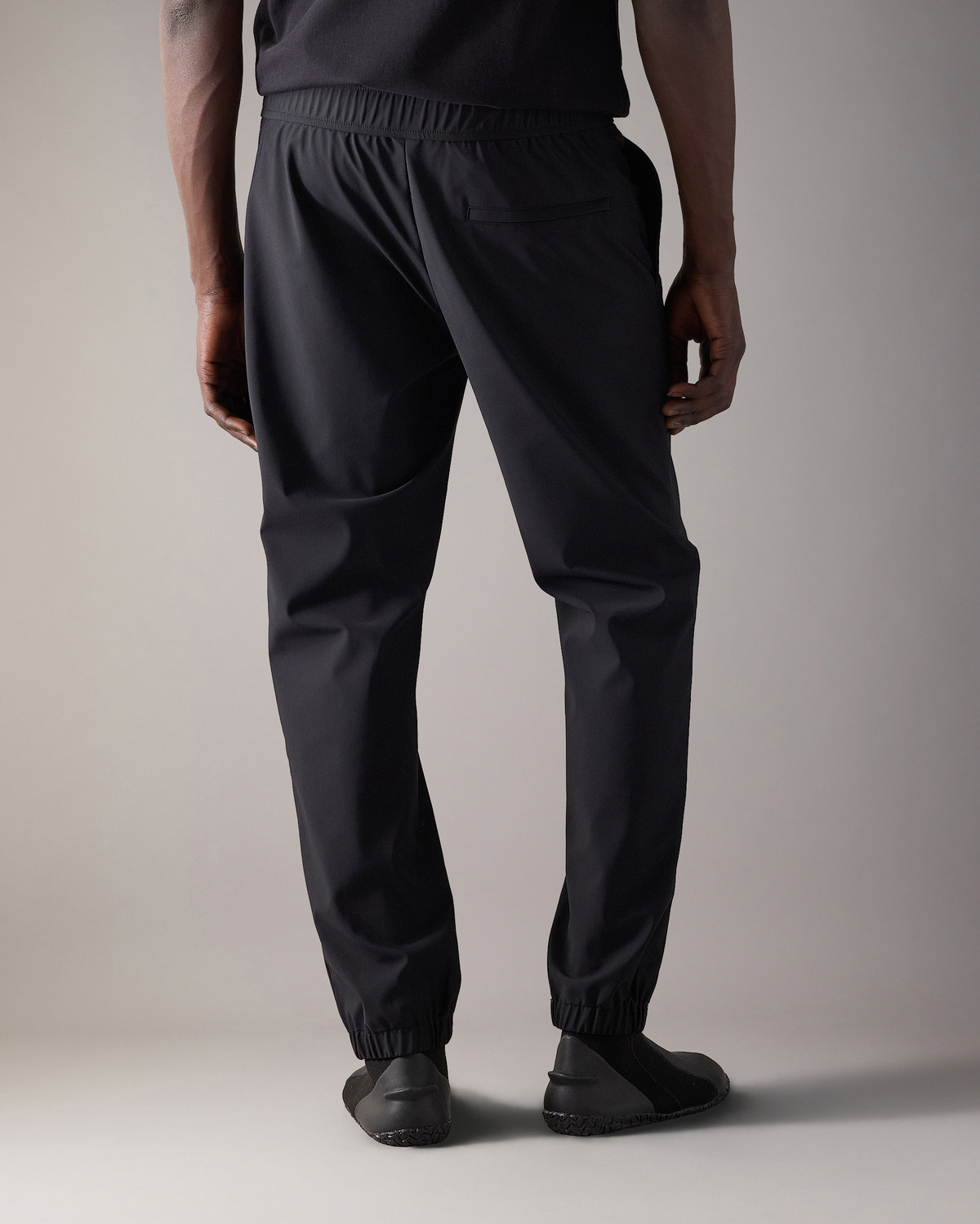 Moose Knuckles - M16MR785 - Nomad Performance Pants - MENS -  - Back