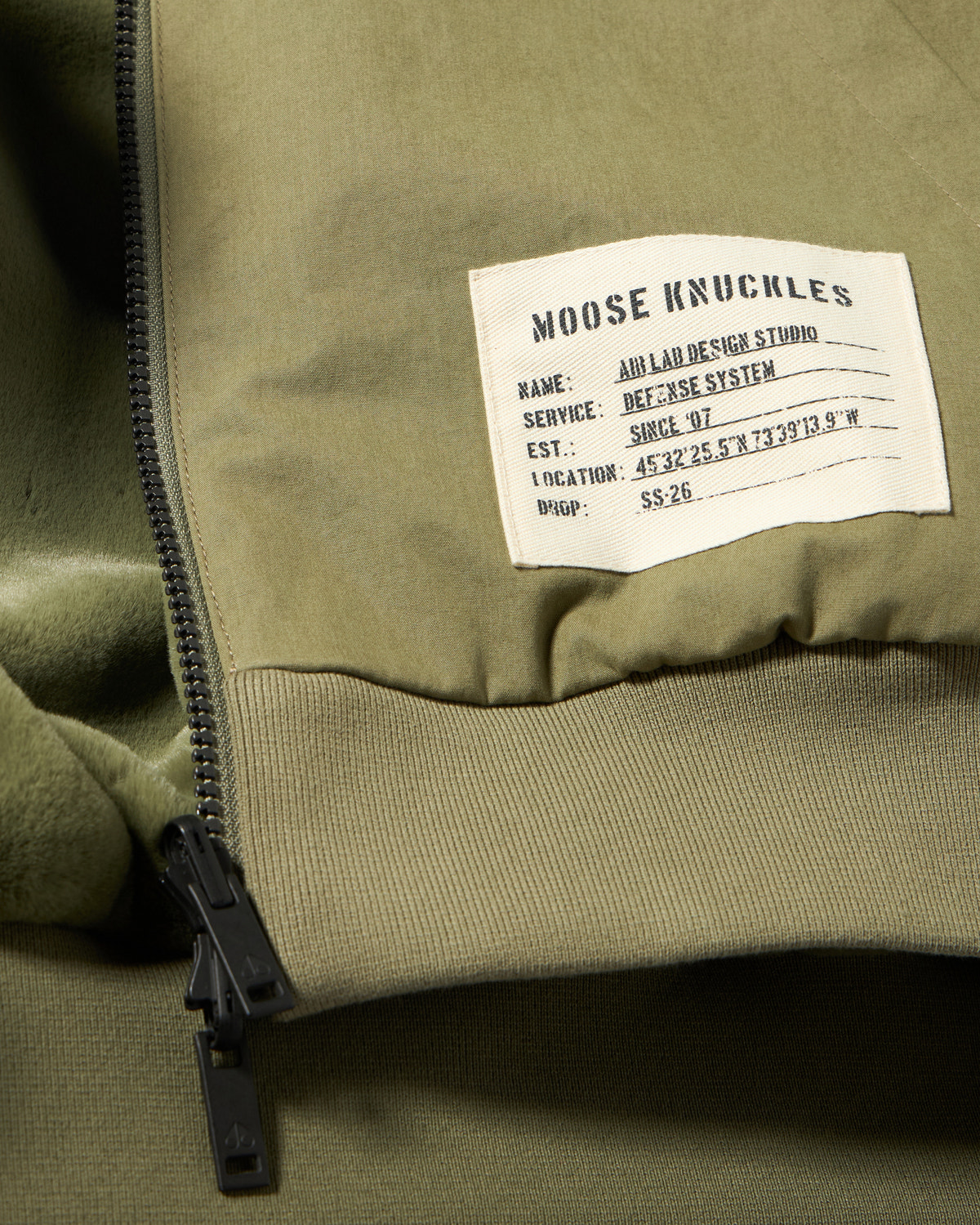 Moose Knuckles - M16MS623H - Roland Reversible Bunny Hoodie - MENS -  - Detail1