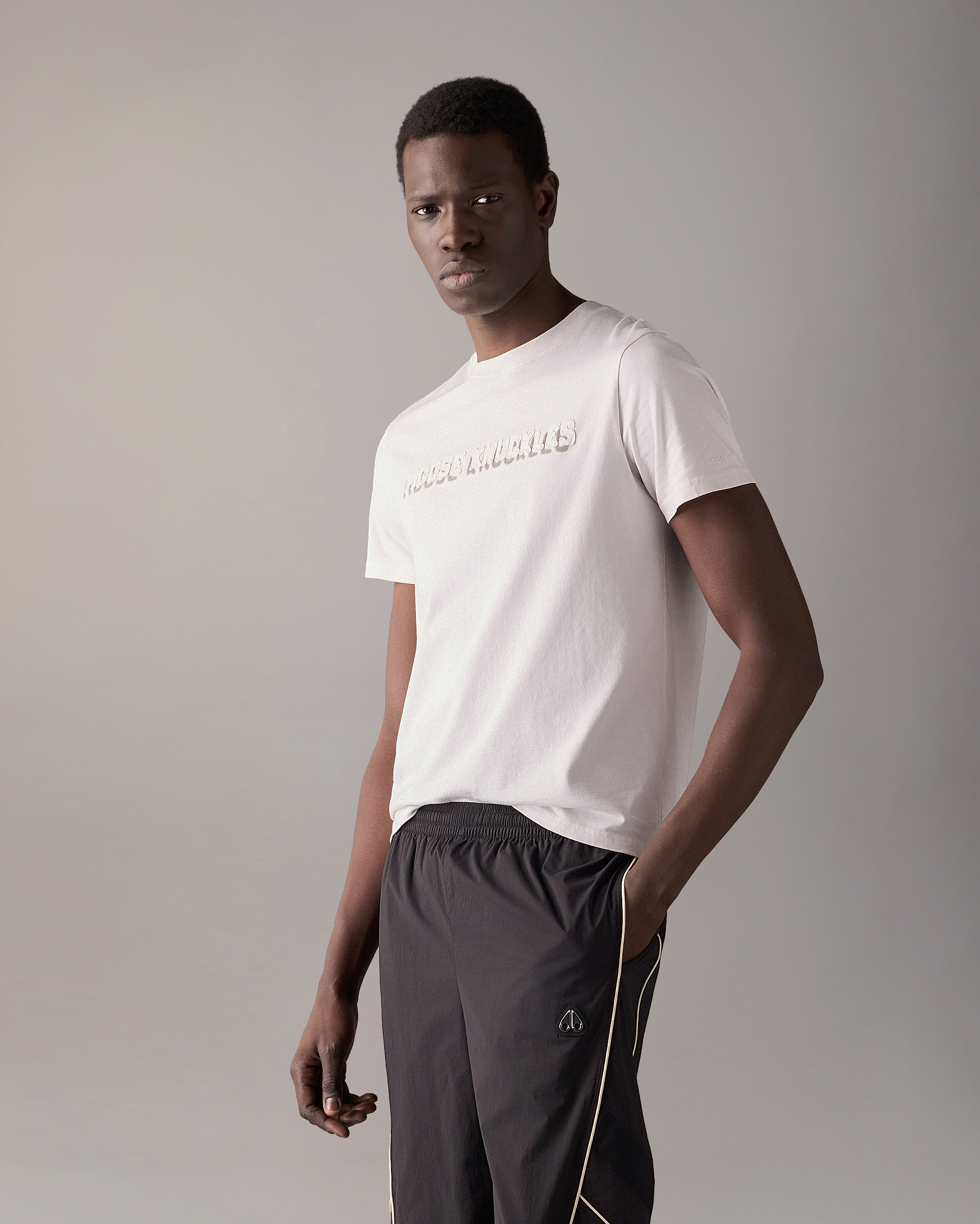 Moose Knuckles - M16MT707 - Conway Logo T-Shirt - MENS -  - Front