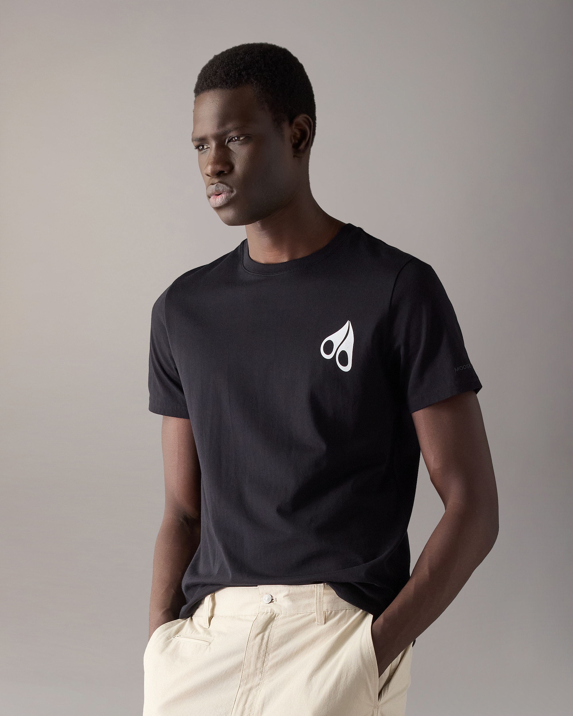 Moose Knuckles - M16MT731 - Visionary Logo T-Shirt - MENS -  - Front