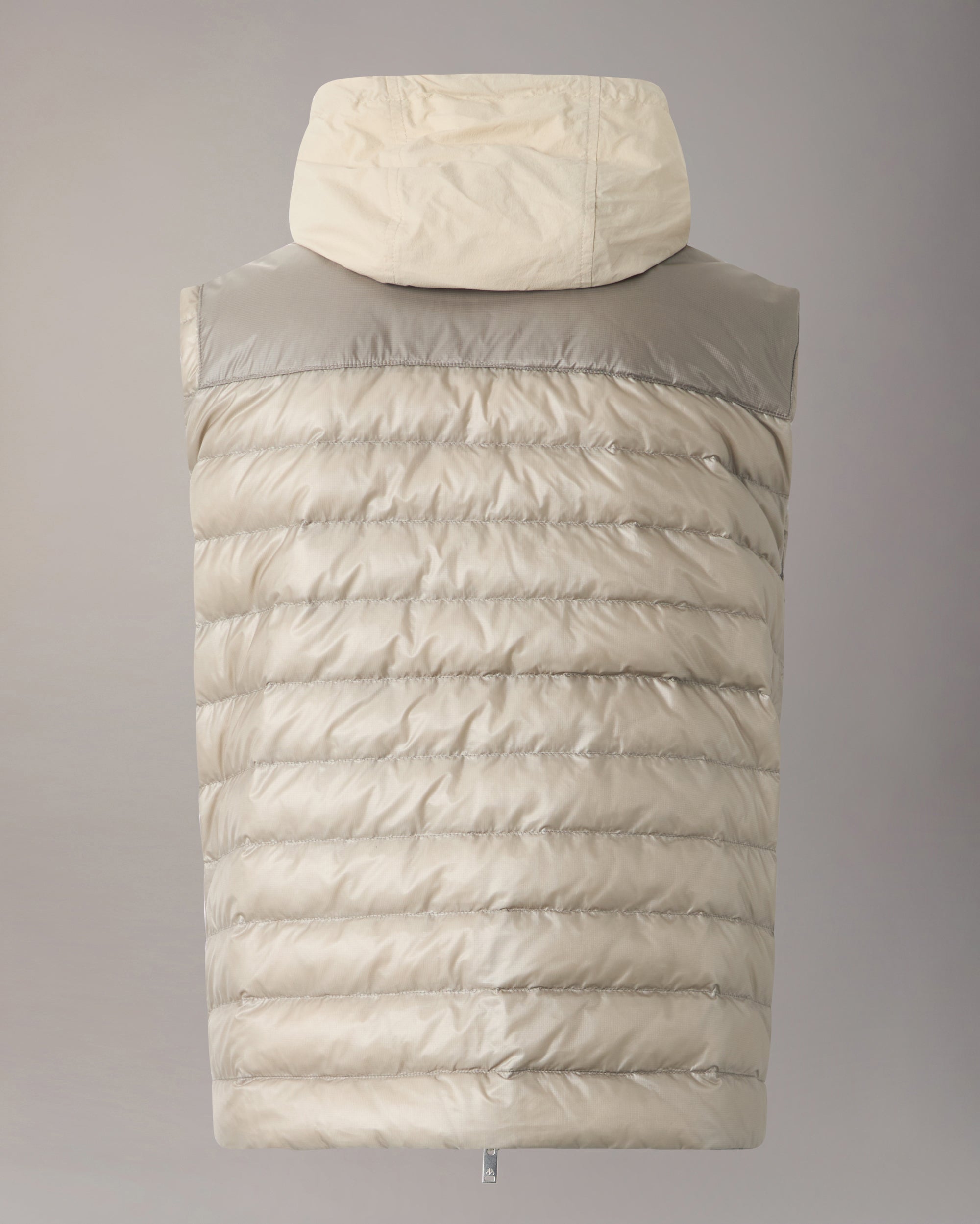 Cloud Walker Air Down Vest | Men | Moose Knuckles