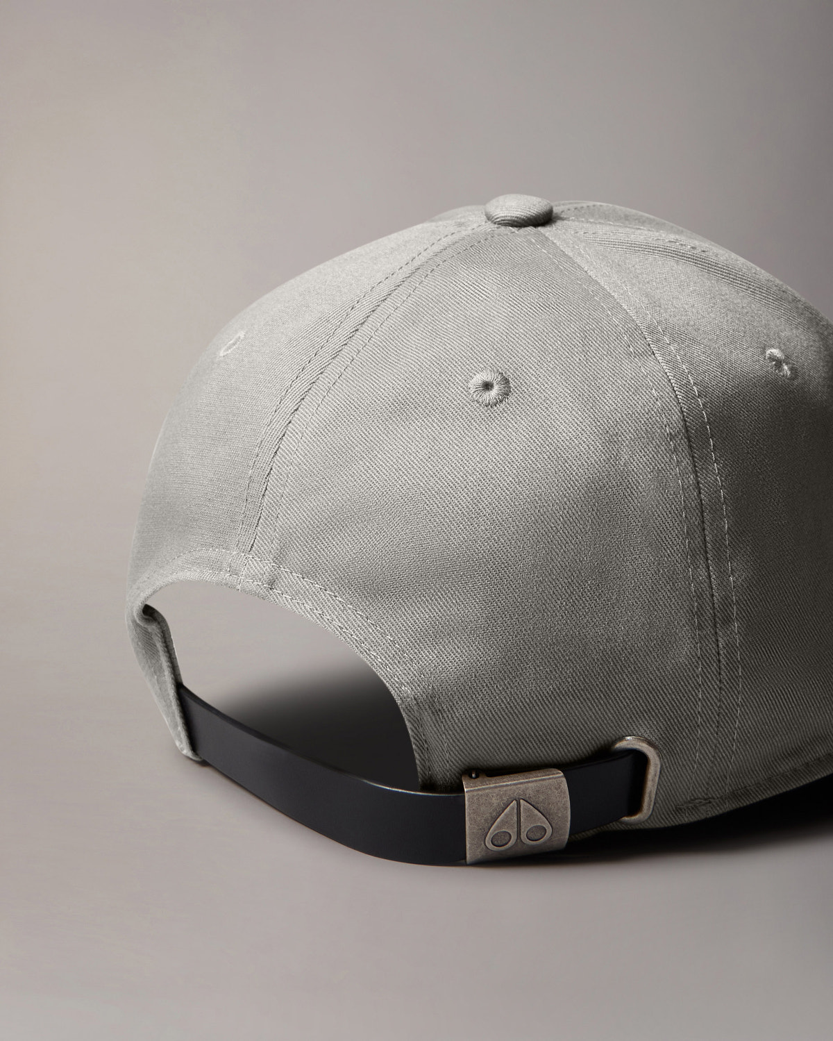 Moose Knuckles Accessories Logo Icon Baseball Cap  M31MA534 Detail1