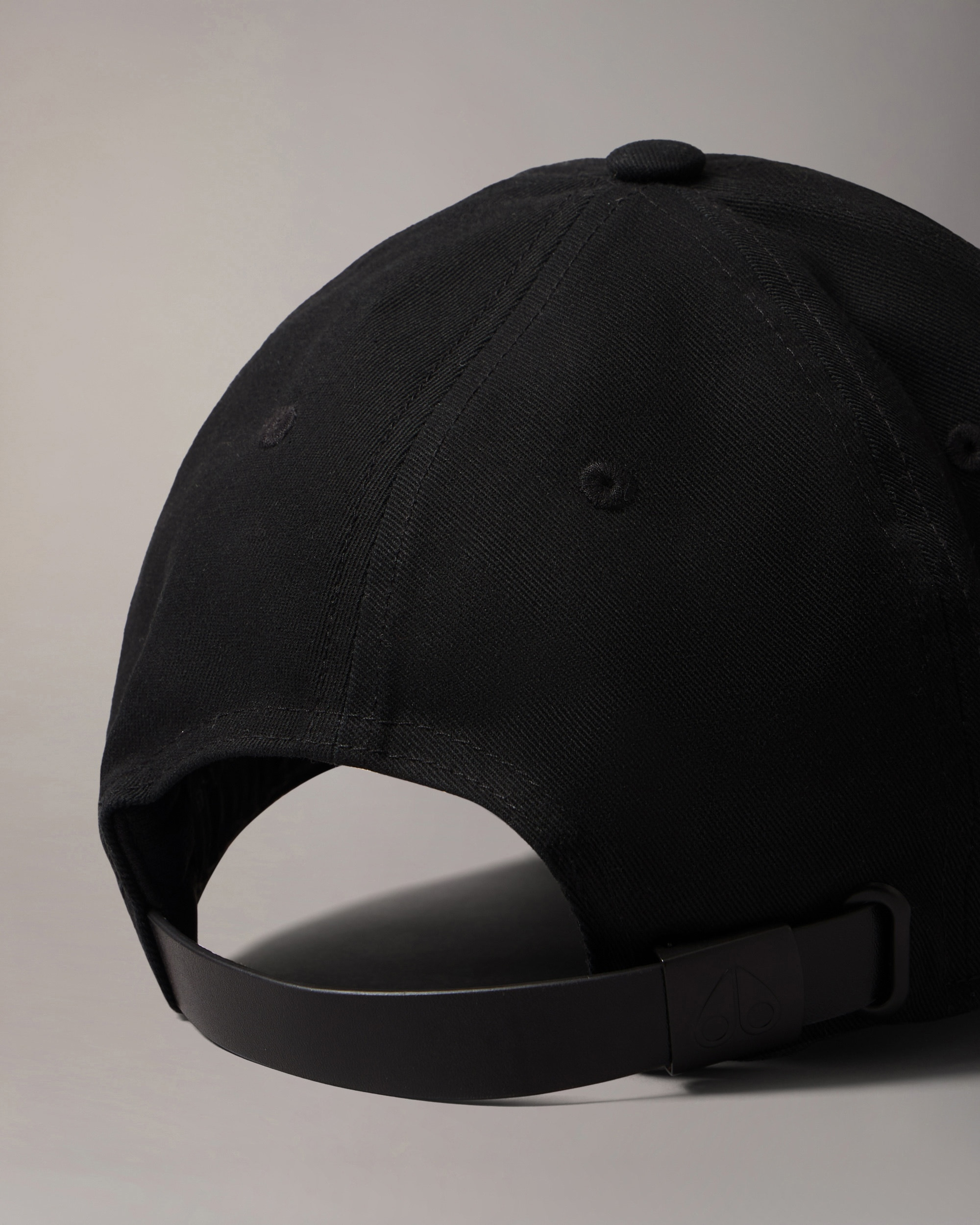 Moose Knuckles Accessories Logo Icon Baseball Cap Black / Nickel Logo M31MA534 Detail10