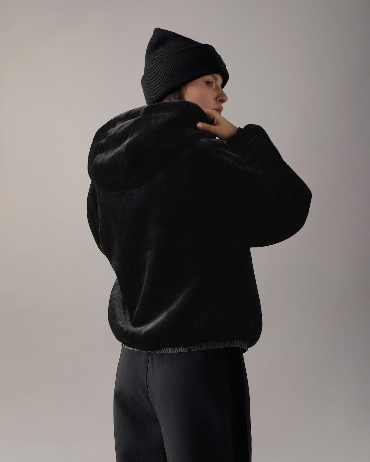 Moose Knuckles - M34LS652 - Eaton Bunny Reversible Hoodie - WOMENS - Black / Shiny Black - Detail8